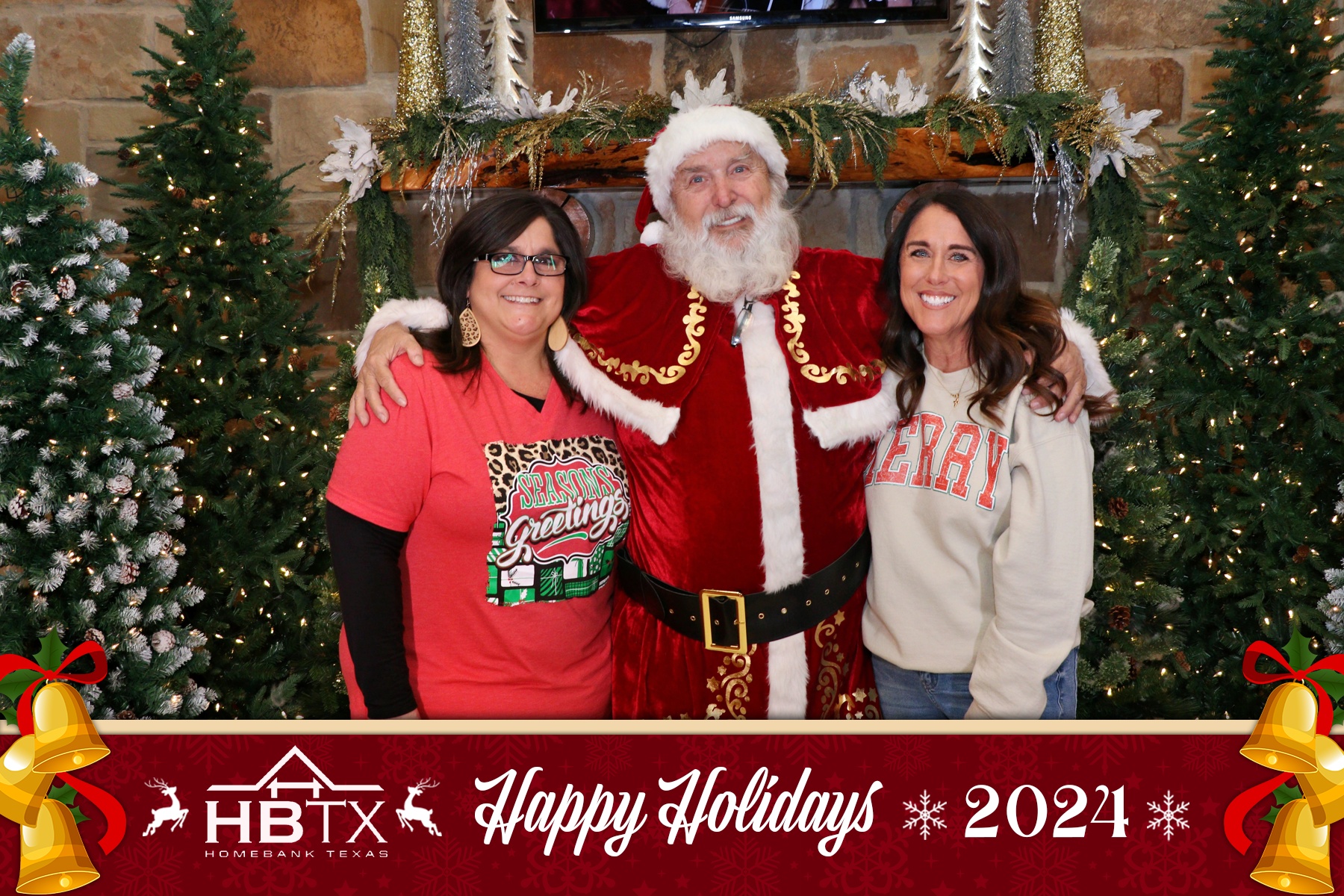 HomeBank Texas Photos with Santa | View more photos from the event at gallery.rckapturedmemories.com/u/RCKapturedMemories/HomeBank-Texas-Photos-with-Santa