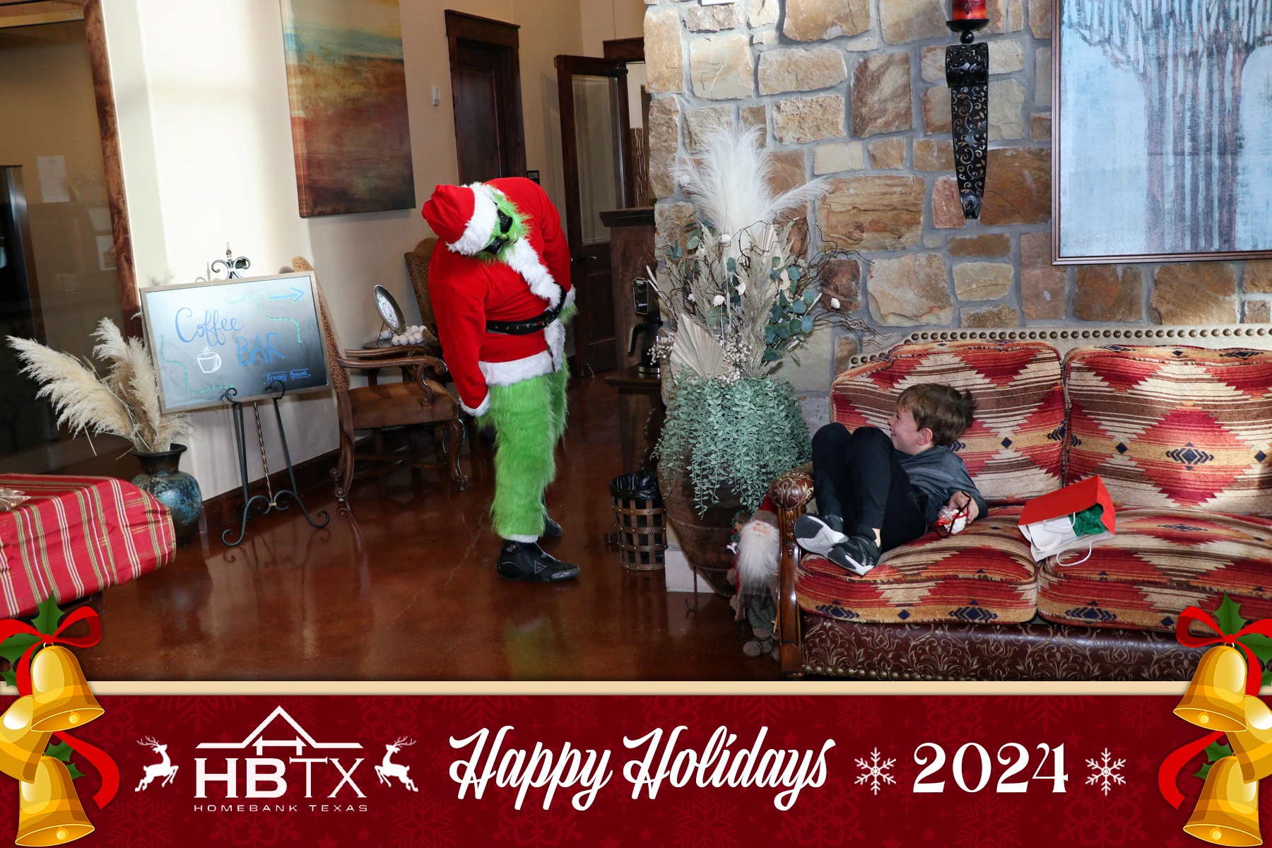 HomeBank Texas Photos with Santa | View more photos from the event at gallery.rckapturedmemories.com/u/RCKapturedMemories/HomeBank-Texas-Photos-with-Santa