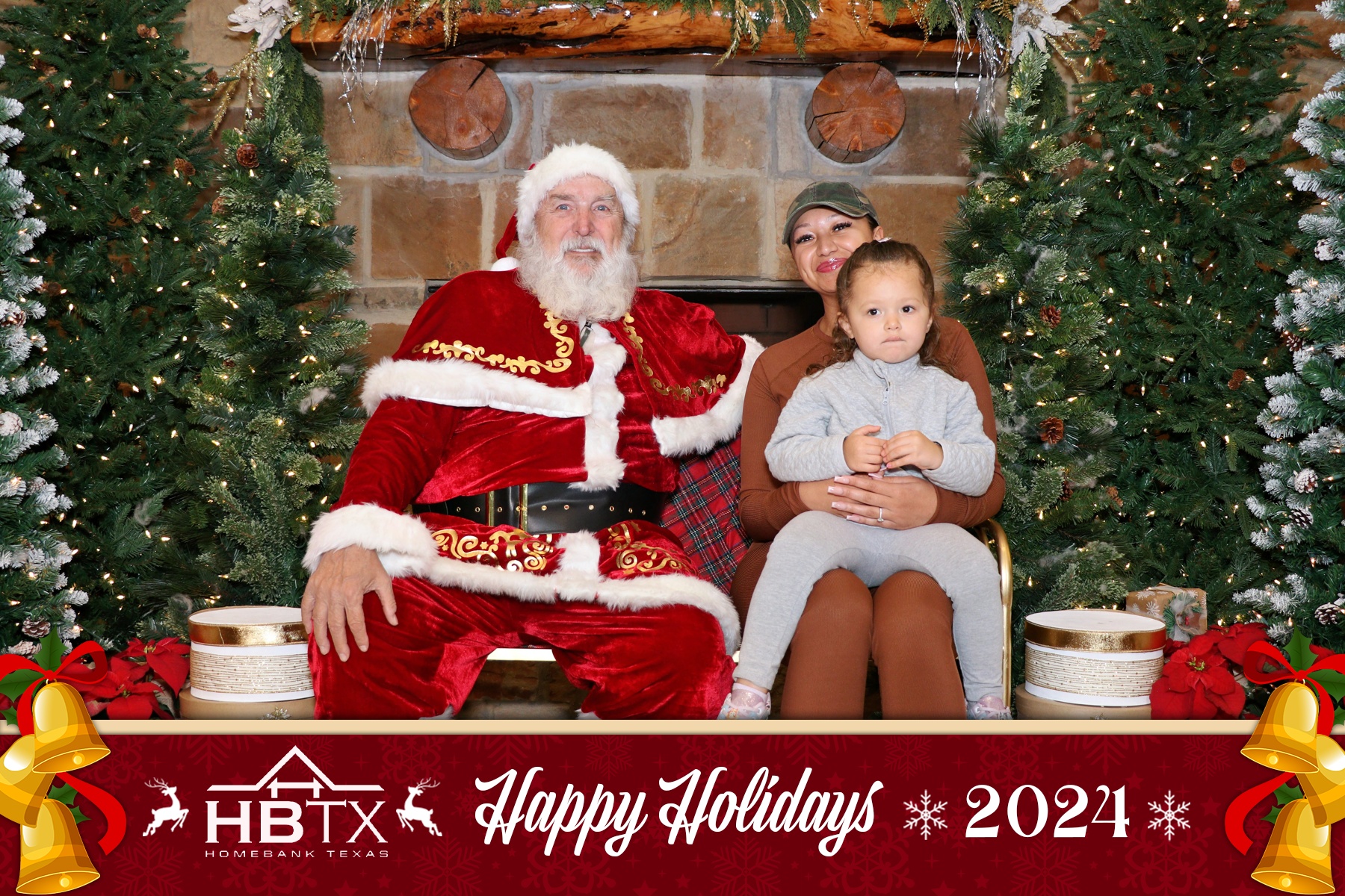 HomeBank Texas Photos with Santa | View more photos from the event at gallery.rckapturedmemories.com/u/RCKapturedMemories/HomeBank-Texas-Photos-with-Santa