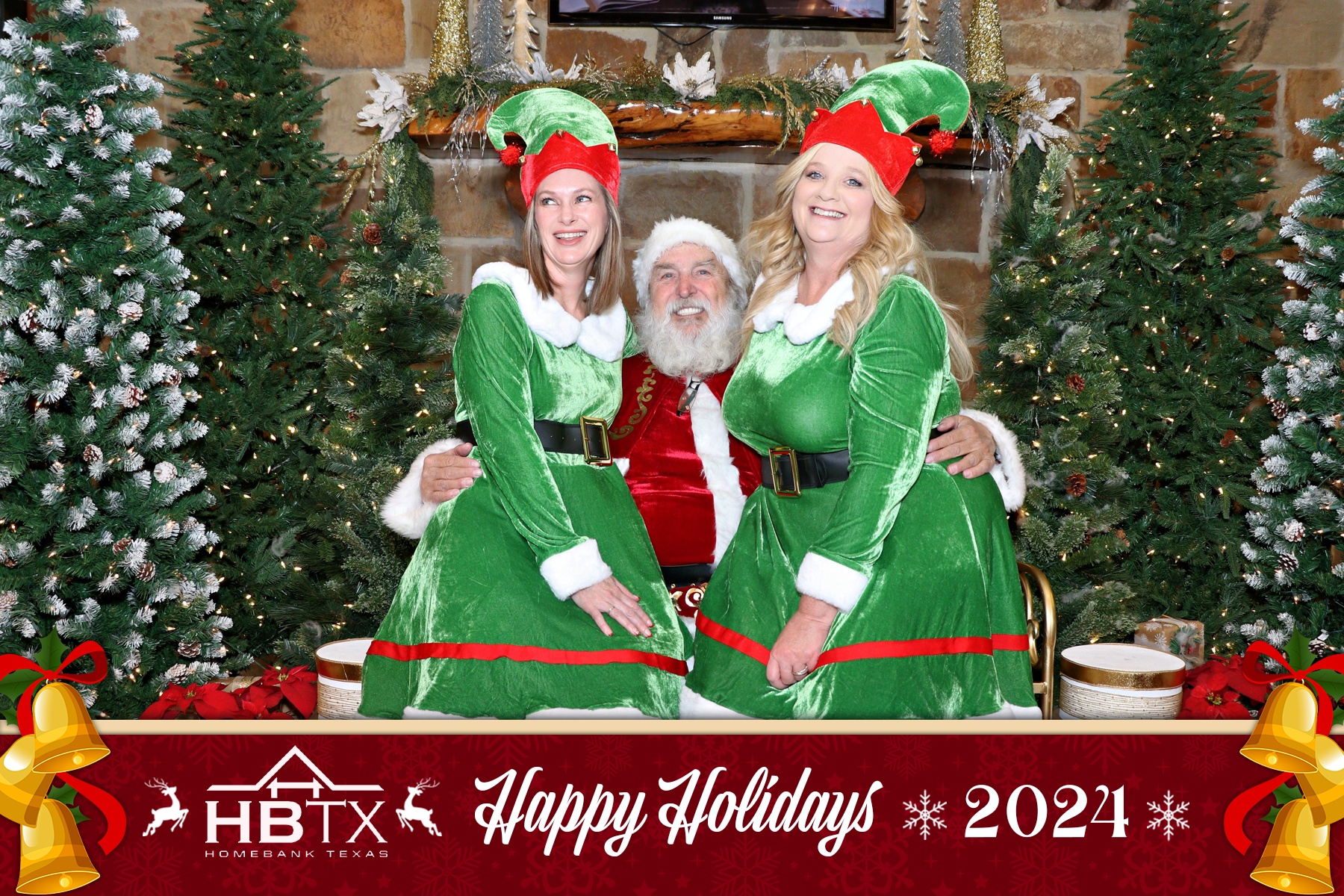 HomeBank Texas Photos with Santa | View more photos from the event at gallery.rckapturedmemories.com/u/RCKapturedMemories/HomeBank-Texas-Photos-with-Santa