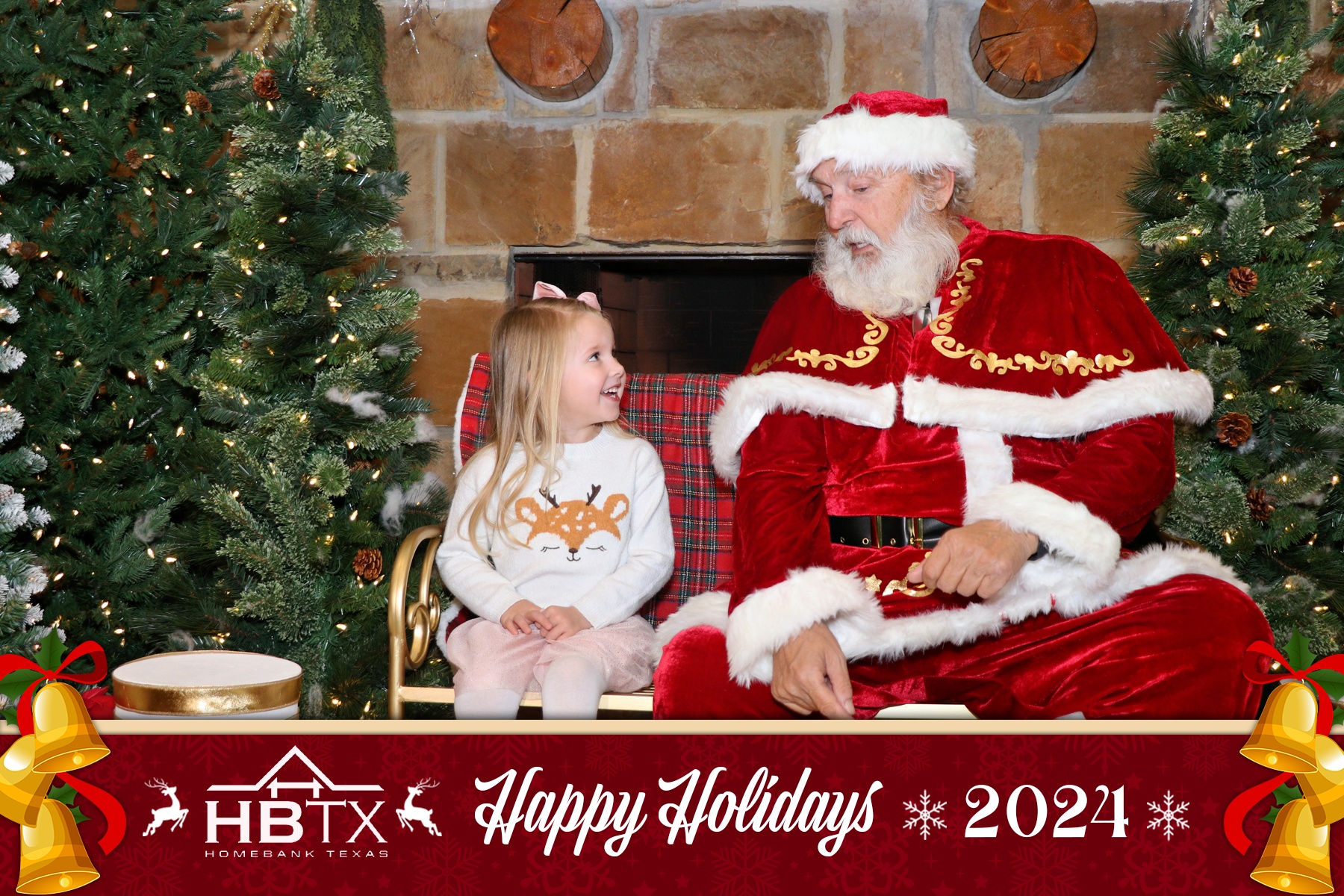 HomeBank Texas Photos with Santa | View more photos from the event at gallery.rckapturedmemories.com/u/RCKapturedMemories/HomeBank-Texas-Photos-with-Santa