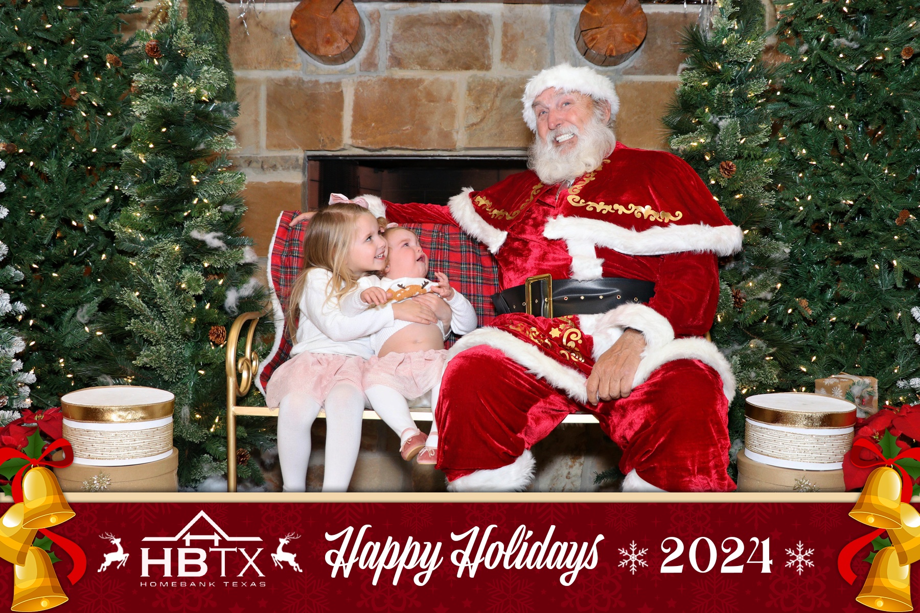 HomeBank Texas Photos with Santa | View more photos from the event at gallery.rckapturedmemories.com/u/RCKapturedMemories/HomeBank-Texas-Photos-with-Santa