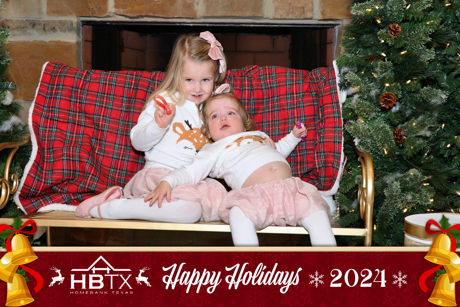 HomeBank Texas Photos with Santa | View more photos from the event at gallery.rckapturedmemories.com/u/RCKapturedMemories/HomeBank-Texas-Photos-with-Santa