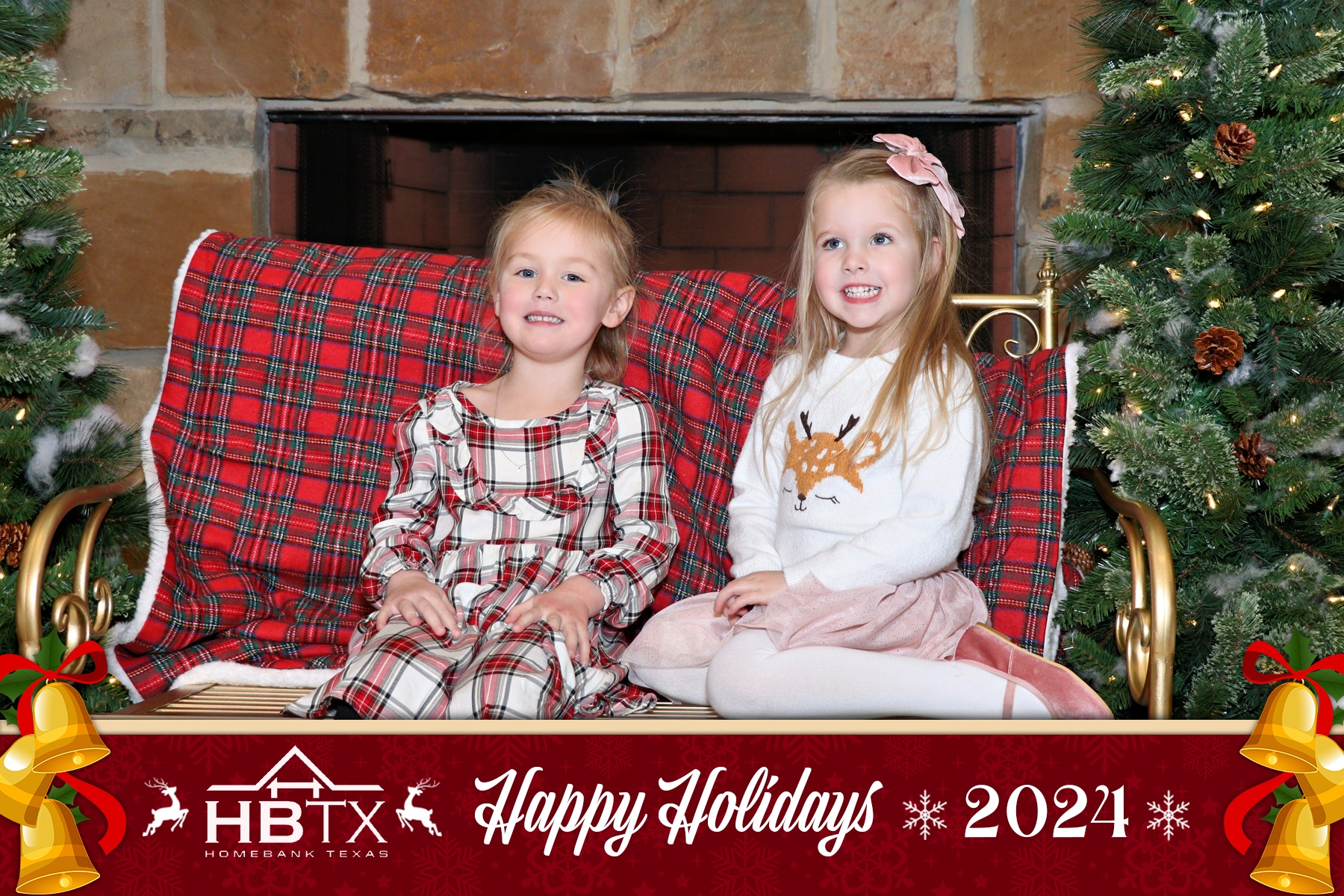 HomeBank Texas Photos with Santa | View more photos from the event at gallery.rckapturedmemories.com/u/RCKapturedMemories/HomeBank-Texas-Photos-with-Santa