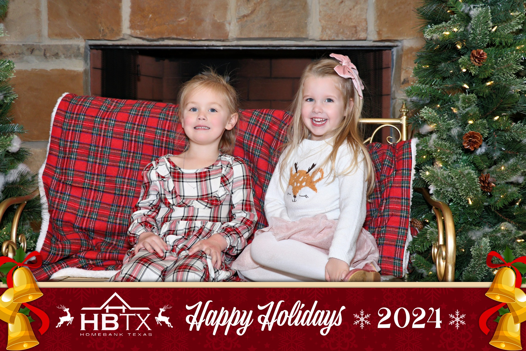 HomeBank Texas Photos with Santa | View more photos from the event at gallery.rckapturedmemories.com/u/RCKapturedMemories/HomeBank-Texas-Photos-with-Santa