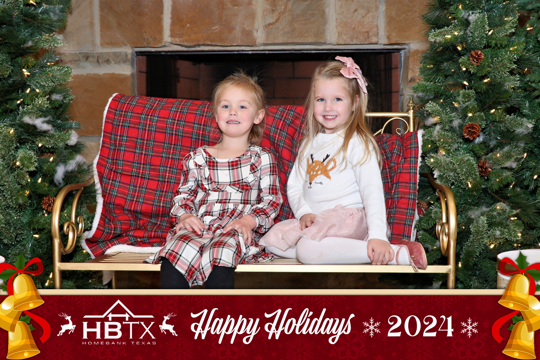 HomeBank Texas Photos with Santa | View more photos from the event at gallery.rckapturedmemories.com/u/RCKapturedMemories/HomeBank-Texas-Photos-with-Santa