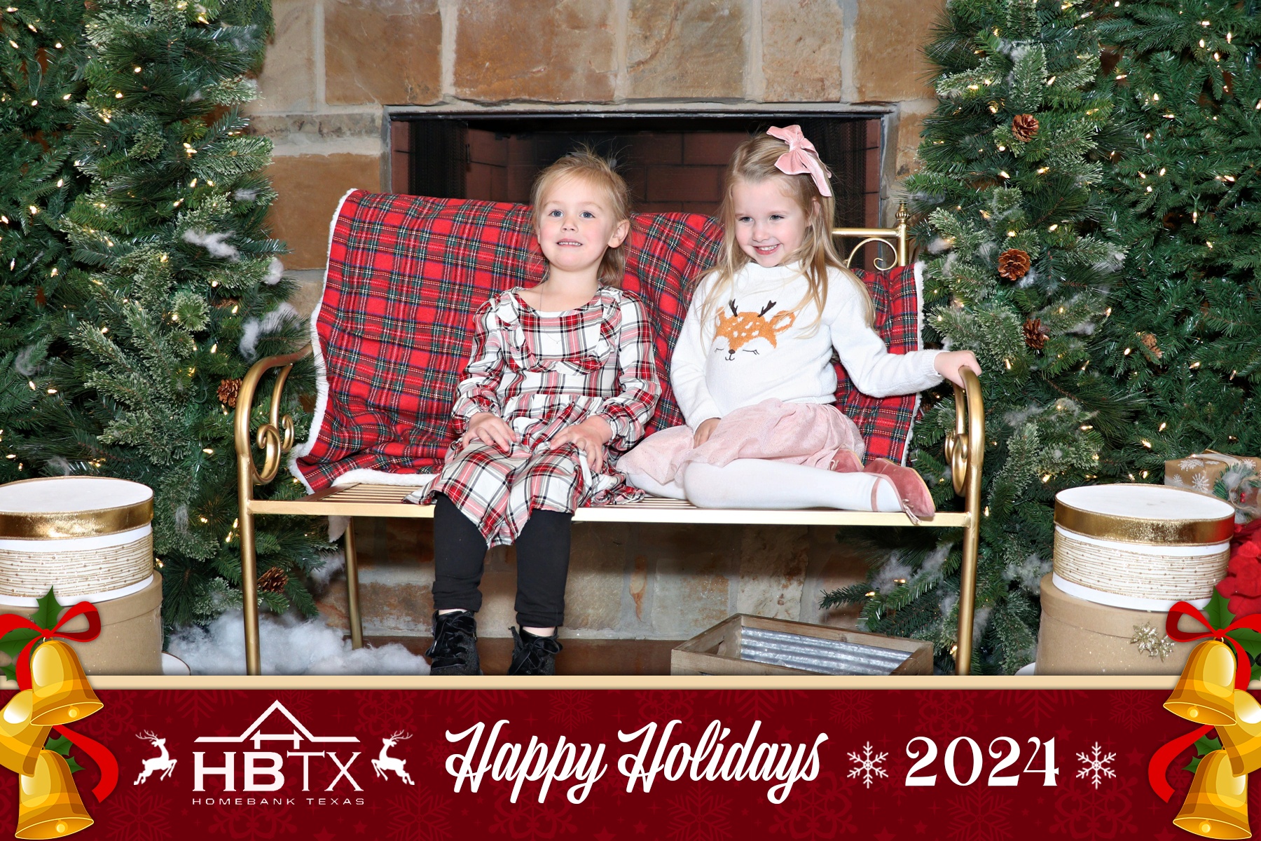 HomeBank Texas Photos with Santa | View more photos from the event at gallery.rckapturedmemories.com/u/RCKapturedMemories/HomeBank-Texas-Photos-with-Santa