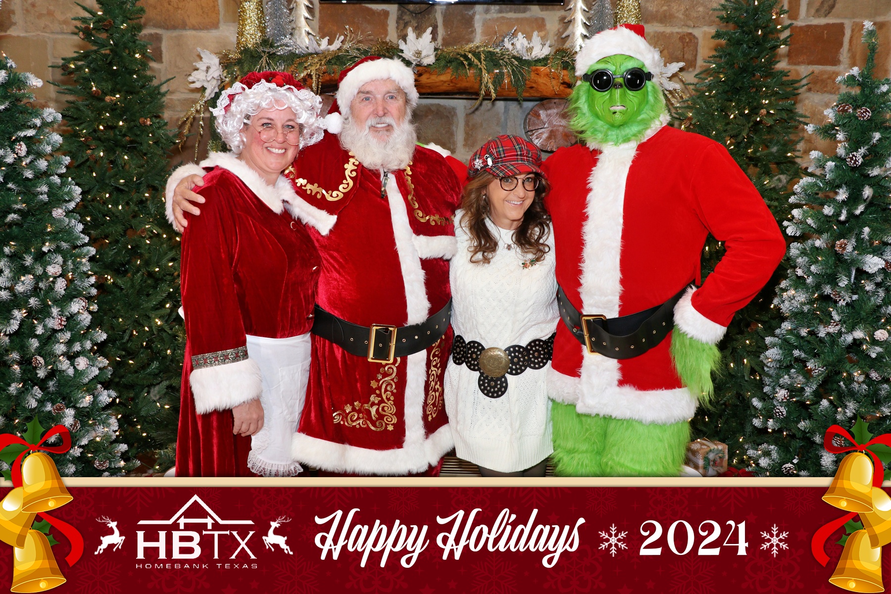 HomeBank Texas Photos with Santa | View more photos from the event at gallery.rckapturedmemories.com/u/RCKapturedMemories/HomeBank-Texas-Photos-with-Santa