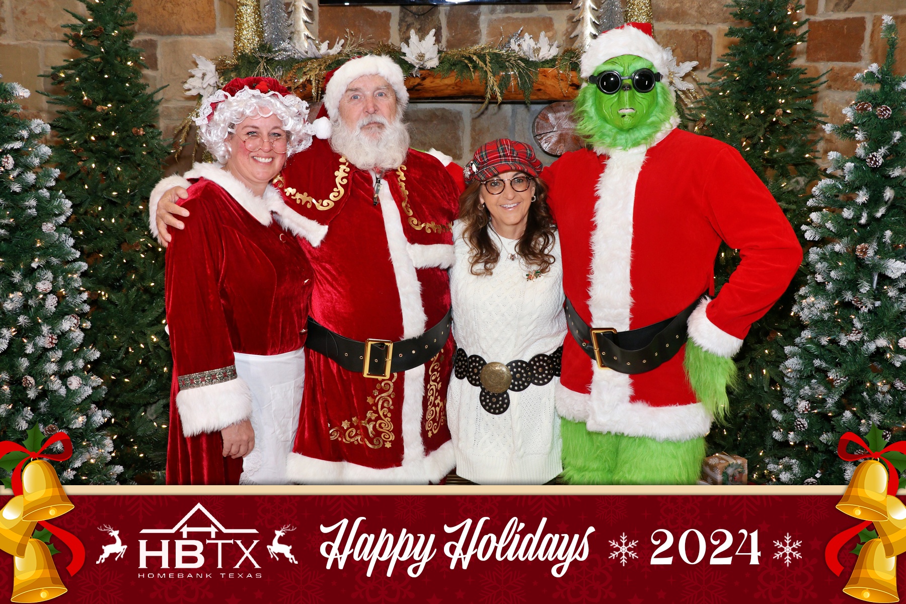 HomeBank Texas Photos with Santa | View more photos from the event at gallery.rckapturedmemories.com/u/RCKapturedMemories/HomeBank-Texas-Photos-with-Santa