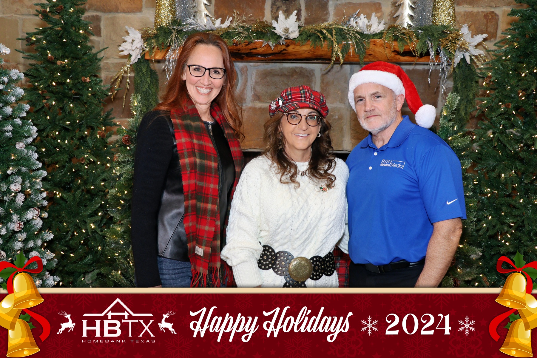 HomeBank Texas Photos with Santa | View more photos from the event at gallery.rckapturedmemories.com/u/RCKapturedMemories/HomeBank-Texas-Photos-with-Santa