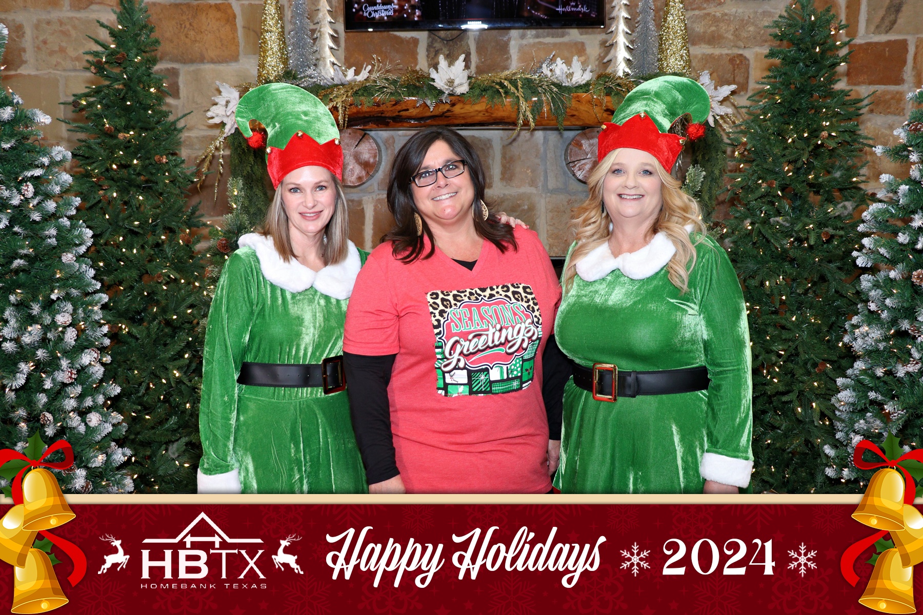 HomeBank Texas Photos with Santa | View more photos from the event at gallery.rckapturedmemories.com/u/RCKapturedMemories/HomeBank-Texas-Photos-with-Santa