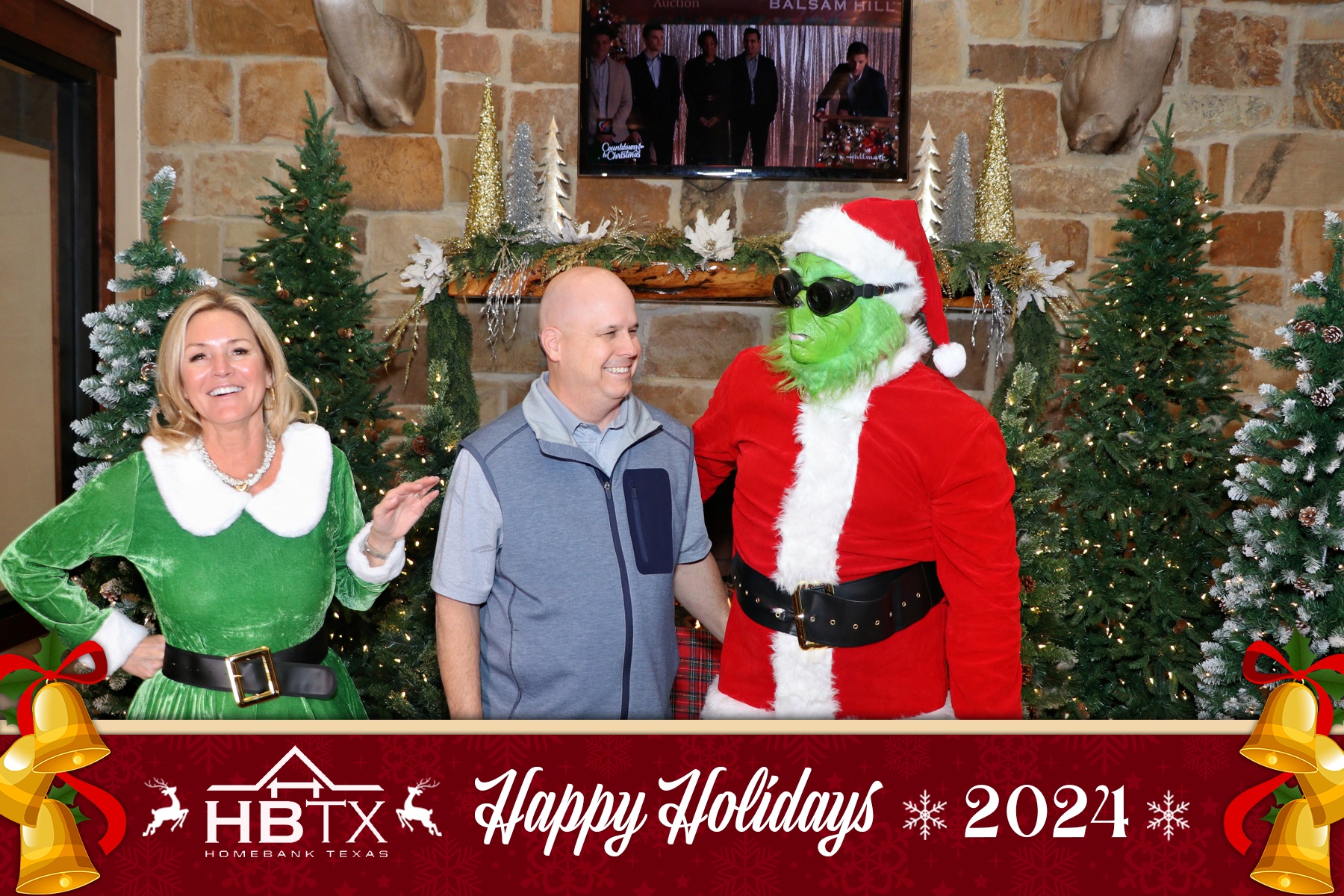 HomeBank Texas Photos with Santa | View more photos from the event at gallery.rckapturedmemories.com/u/RCKapturedMemories/HomeBank-Texas-Photos-with-Santa