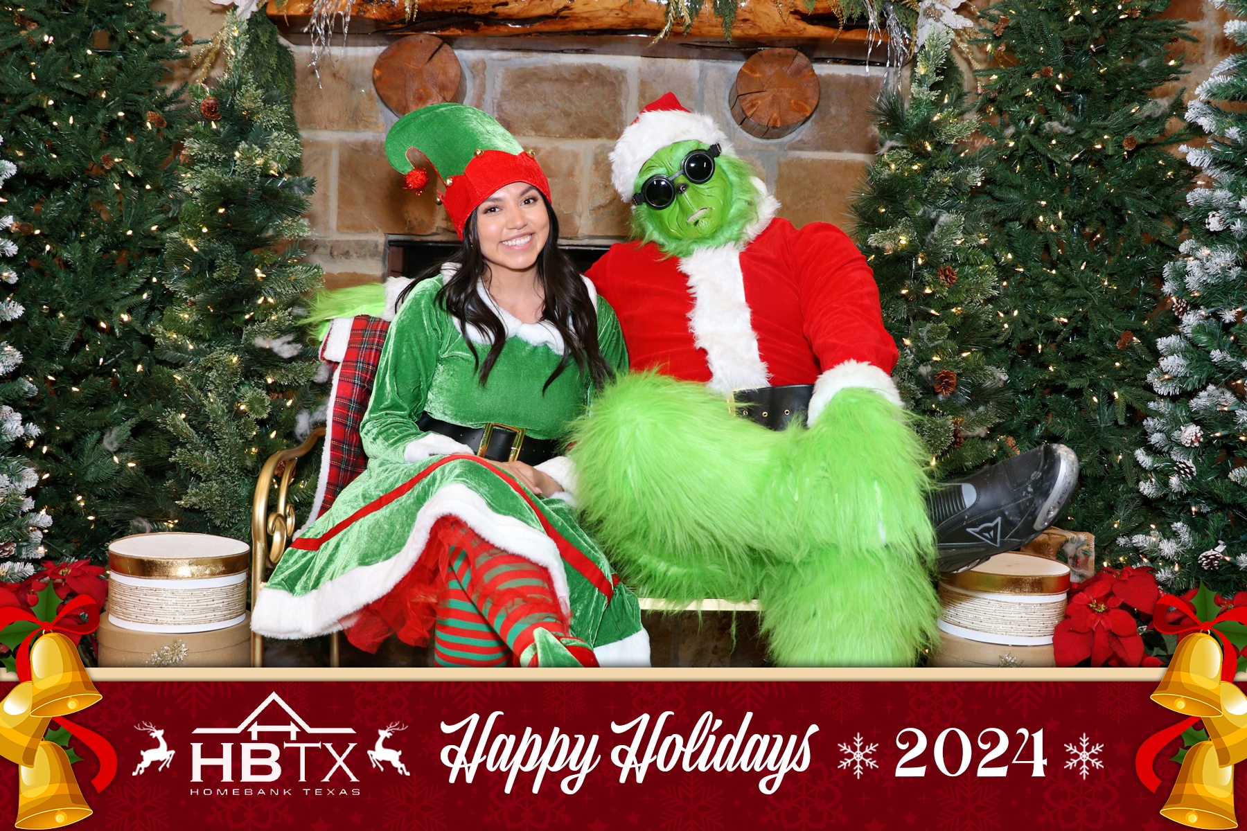 HomeBank Texas Photos with Santa | View more photos from the event at gallery.rckapturedmemories.com/u/RCKapturedMemories/HomeBank-Texas-Photos-with-Santa