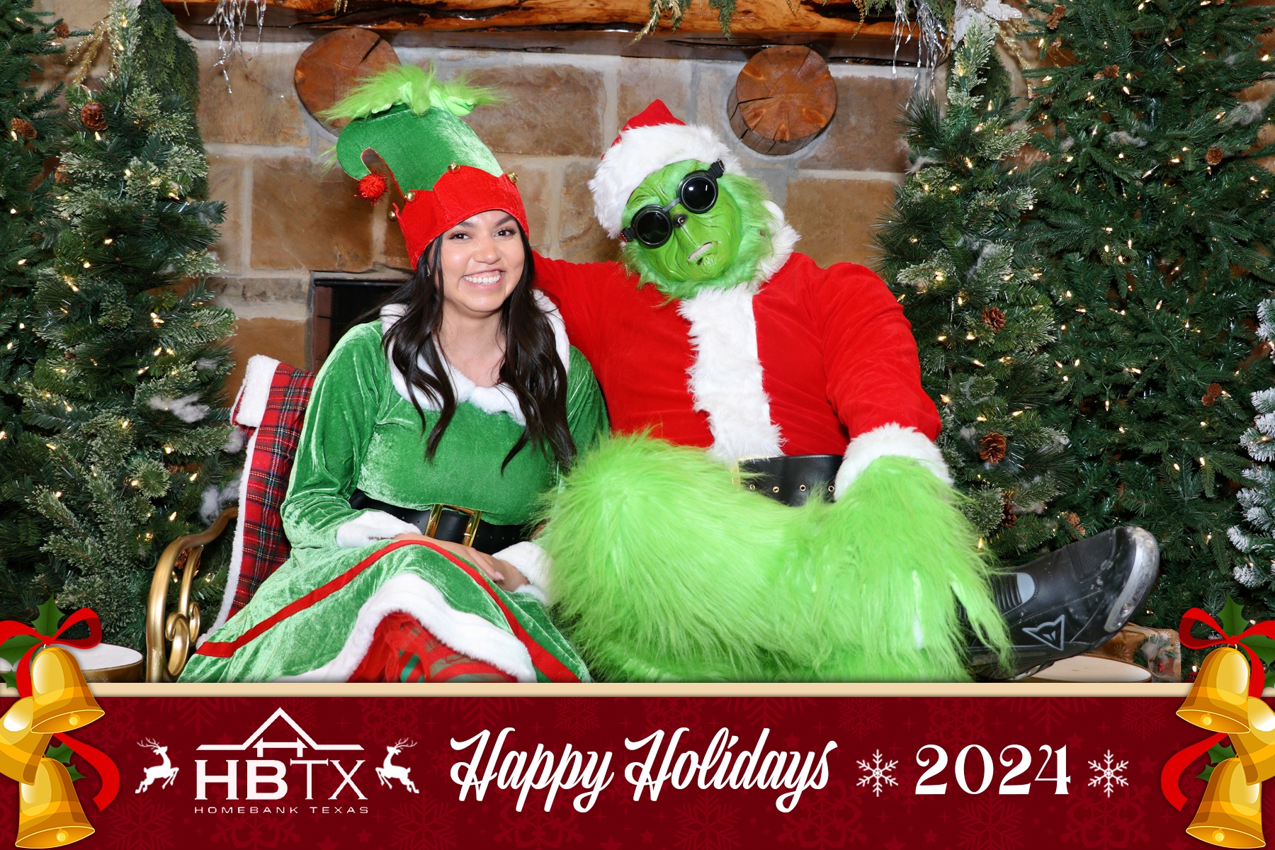 HomeBank Texas Photos with Santa | View more photos from the event at gallery.rckapturedmemories.com/u/RCKapturedMemories/HomeBank-Texas-Photos-with-Santa