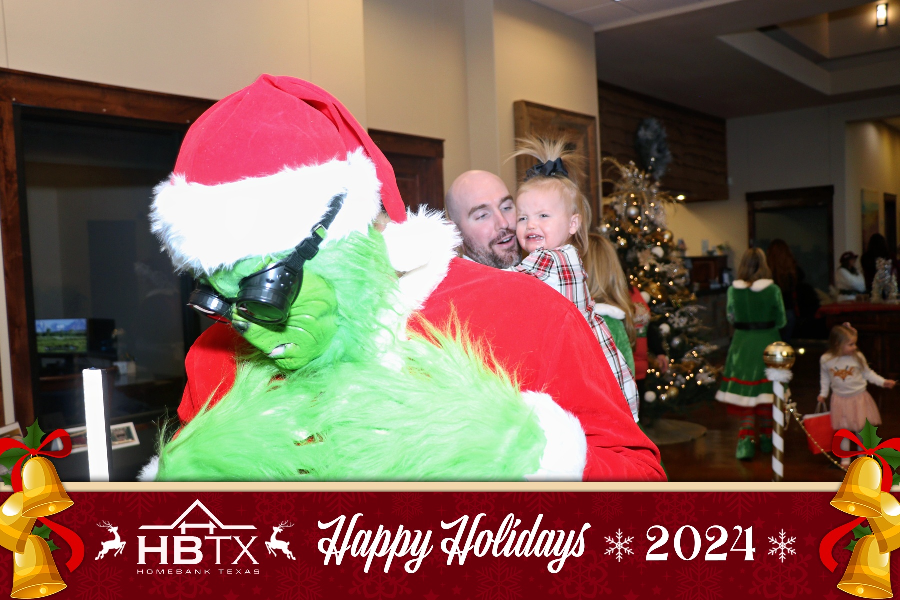 HomeBank Texas Photos with Santa | View more photos from the event at gallery.rckapturedmemories.com/u/RCKapturedMemories/HomeBank-Texas-Photos-with-Santa