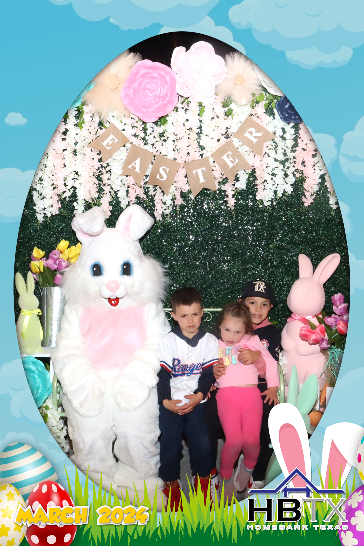HomeBank Texas Rockwall Easter Photos | View more photos from the event at gallery.rckapturedmemories.com/u/RCKapturedMemories/HomeBank-Texas-Rockwall-Easter-Photos