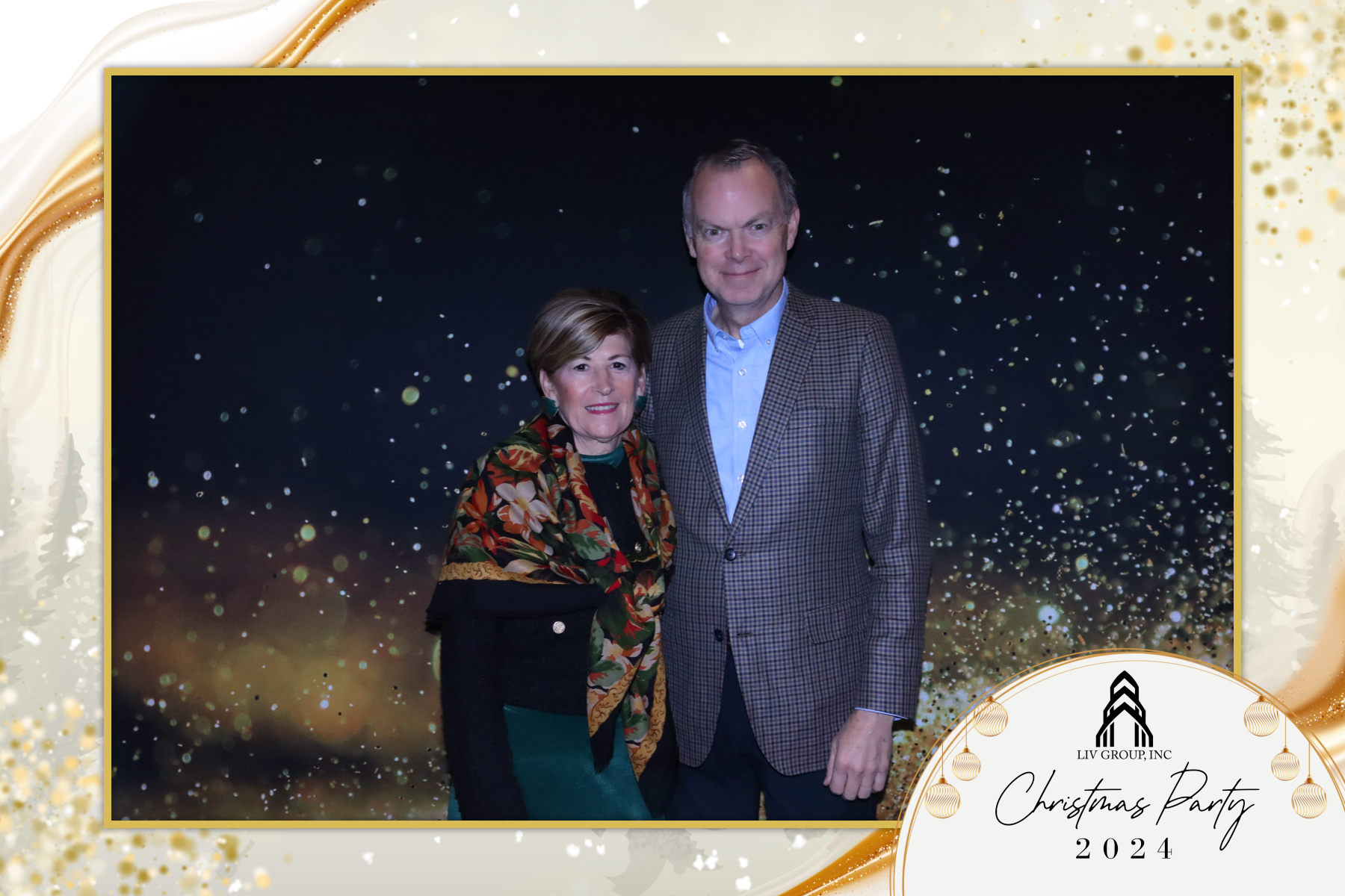 LIV Group Christmas Party | View more photos from the event at gallery.rckapturedmemories.com/u/RCKapturedMemories/LIV-Group-Christmas-Party-0