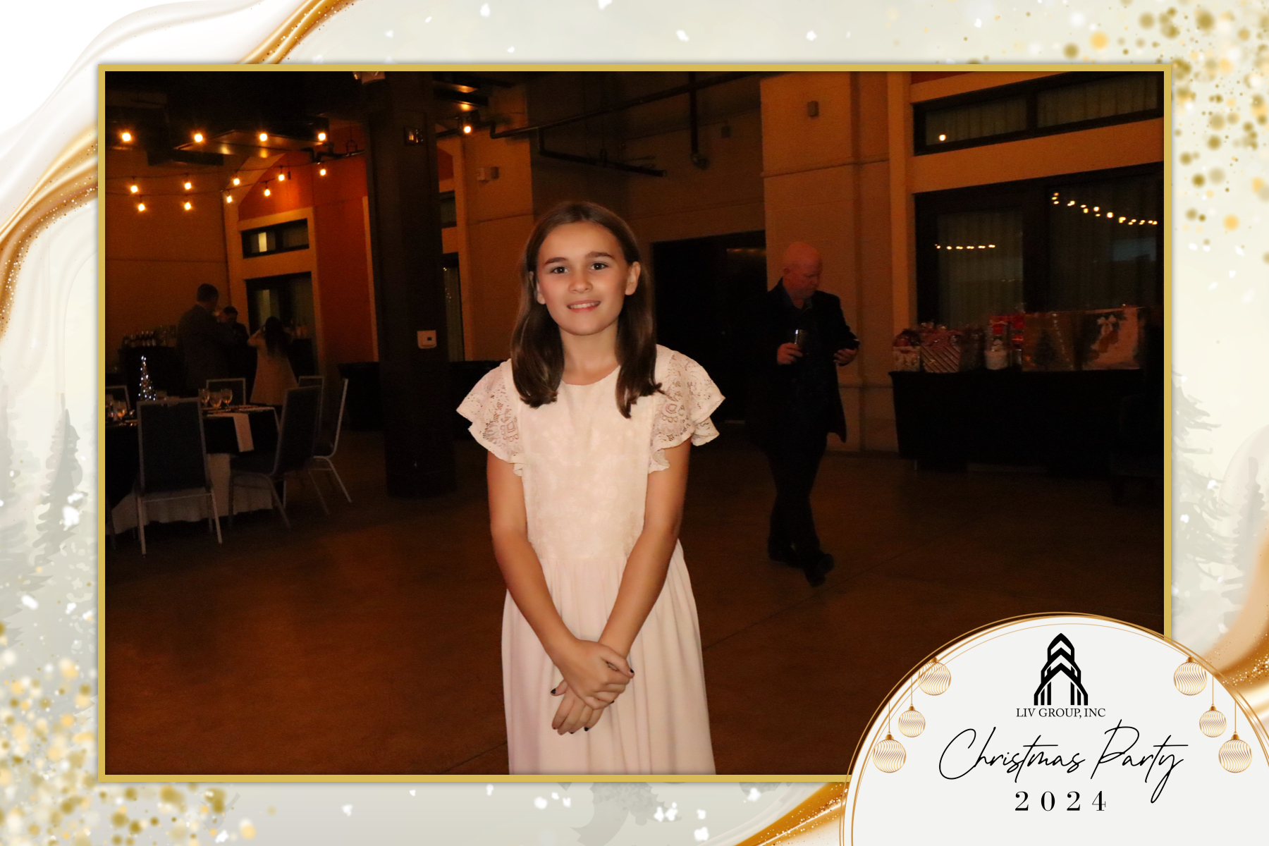 LIV Group Christmas Party | View more photos from the event at gallery.rckapturedmemories.com/u/RCKapturedMemories/LIV-Group-Christmas-Party-0