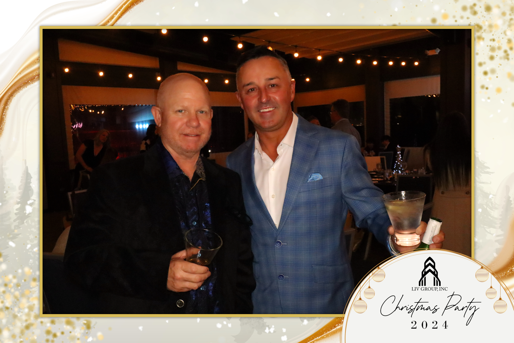 LIV Group Christmas Party | View more photos from the event at gallery.rckapturedmemories.com/u/RCKapturedMemories/LIV-Group-Christmas-Party-0