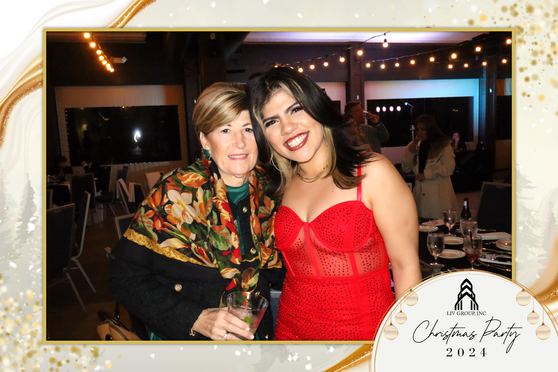 LIV Group Christmas Party | View more photos from the event at gallery.rckapturedmemories.com/u/RCKapturedMemories/LIV-Group-Christmas-Party-0