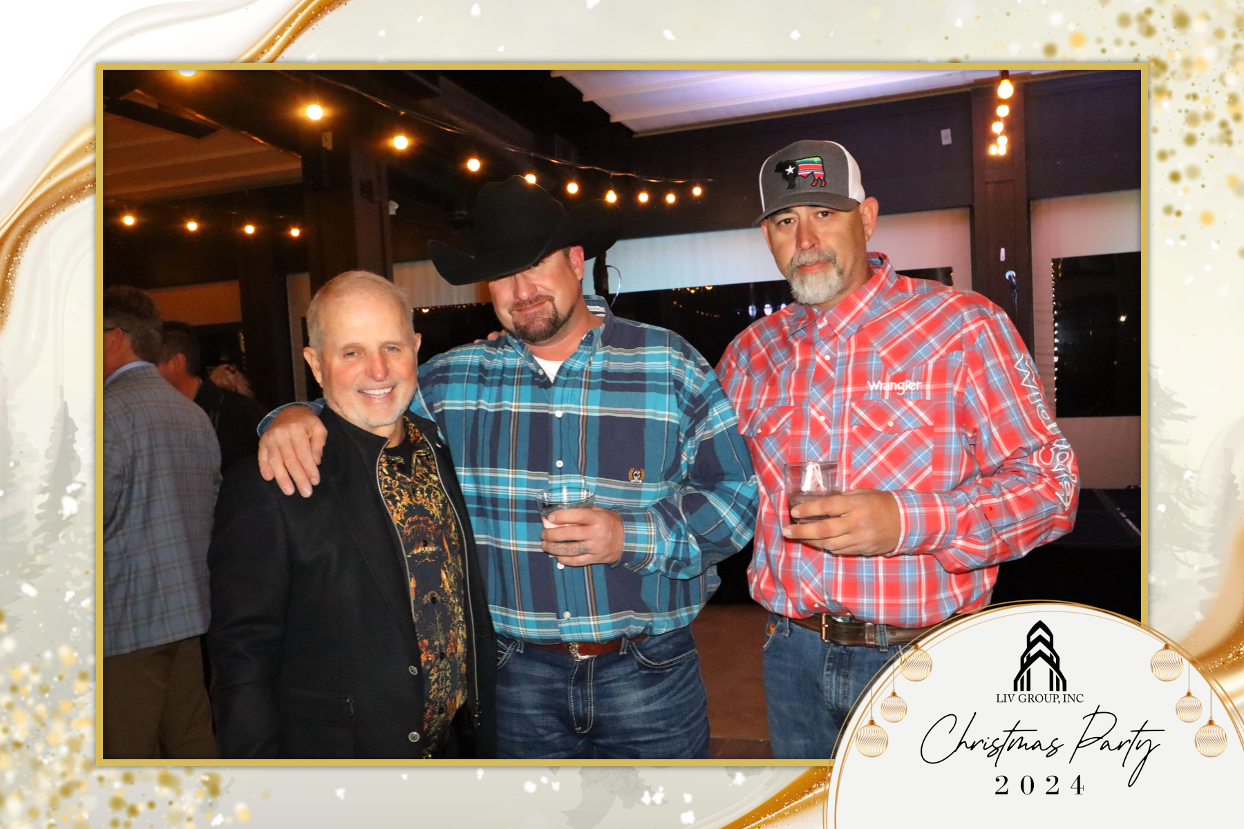 LIV Group Christmas Party | View more photos from the event at gallery.rckapturedmemories.com/u/RCKapturedMemories/LIV-Group-Christmas-Party-0