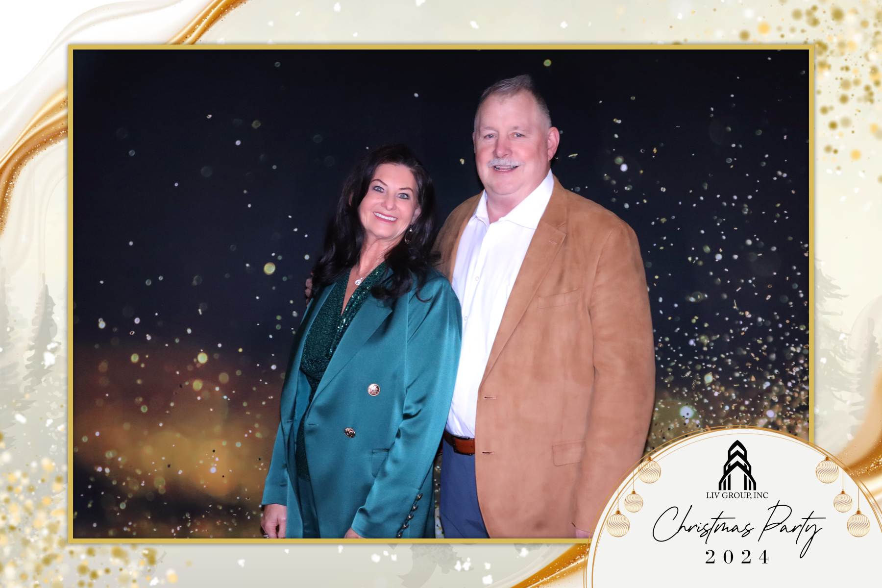 LIV Group Christmas Party | View more photos from the event at gallery.rckapturedmemories.com/u/RCKapturedMemories/LIV-Group-Christmas-Party-0