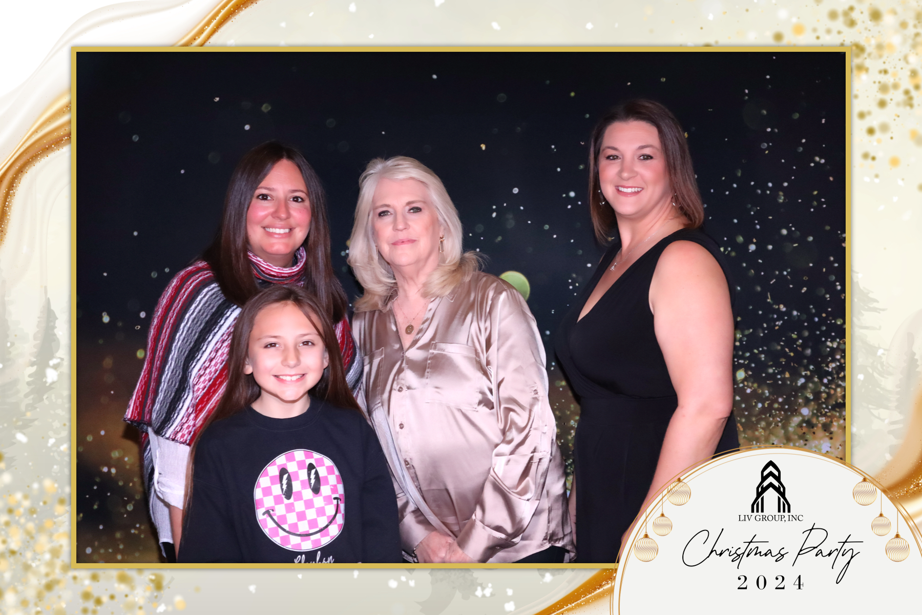 LIV Group Christmas Party | View more photos from the event at gallery.rckapturedmemories.com/u/RCKapturedMemories/LIV-Group-Christmas-Party-0