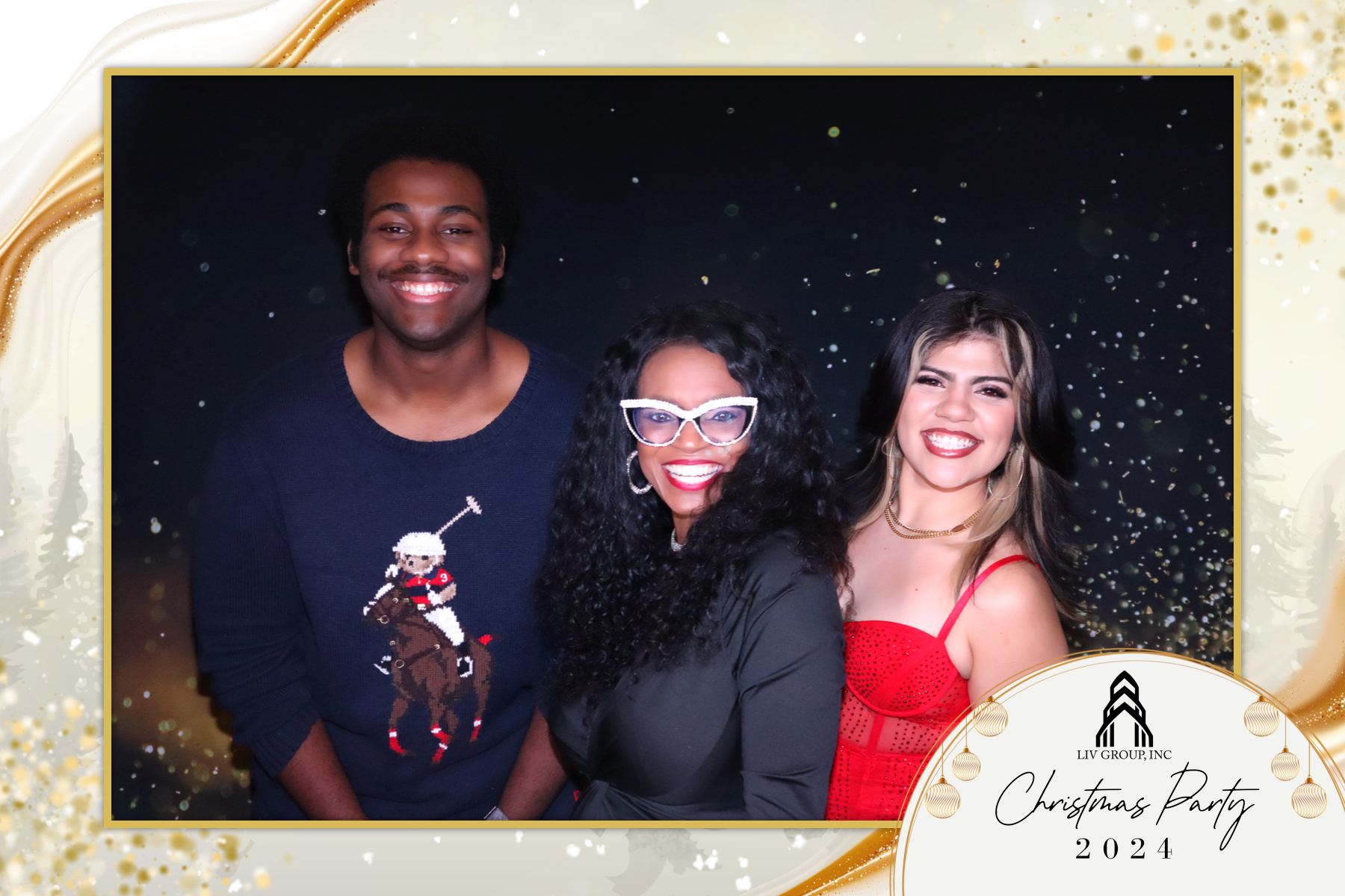 LIV Group Christmas Party | View more photos from the event at gallery.rckapturedmemories.com/u/RCKapturedMemories/LIV-Group-Christmas-Party-0