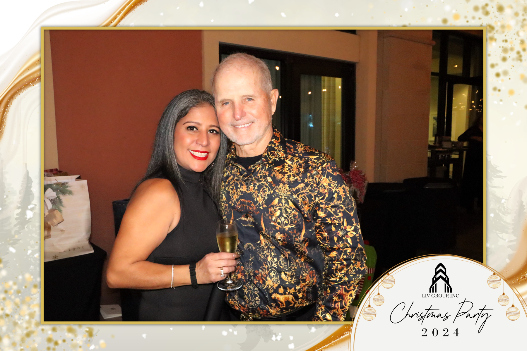 LIV Group Christmas Party | View more photos from the event at gallery.rckapturedmemories.com/u/RCKapturedMemories/LIV-Group-Christmas-Party-0