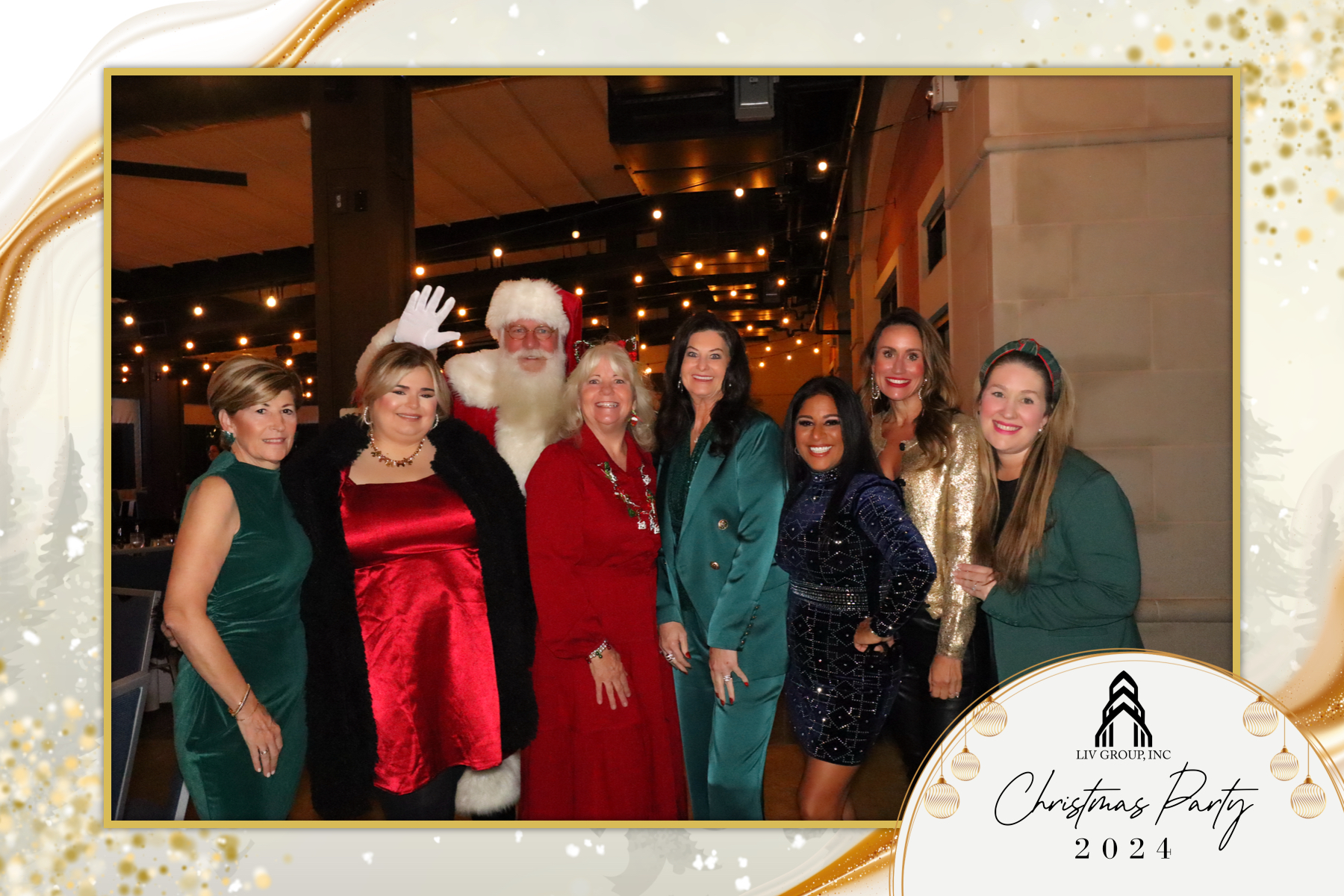 LIV Group Christmas Party | View more photos from the event at gallery.rckapturedmemories.com/u/RCKapturedMemories/LIV-Group-Christmas-Party-0