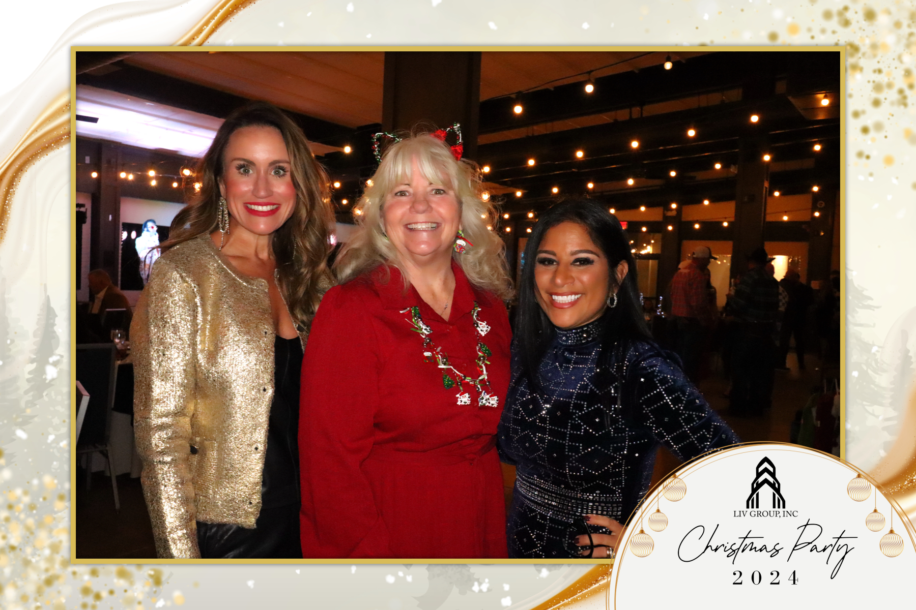 LIV Group Christmas Party | View more photos from the event at gallery.rckapturedmemories.com/u/RCKapturedMemories/LIV-Group-Christmas-Party-0