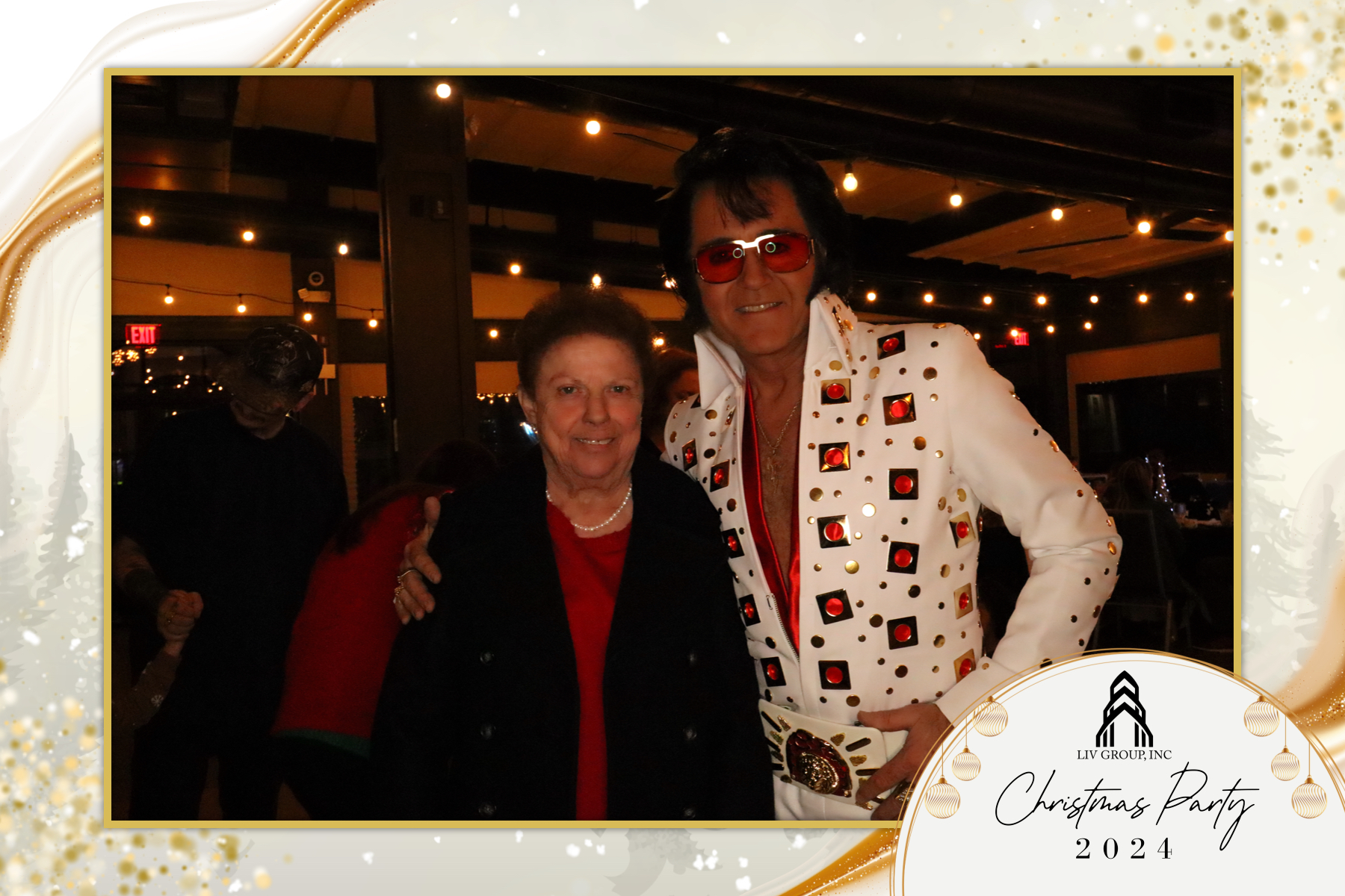 LIV Group Christmas Party | View more photos from the event at gallery.rckapturedmemories.com/u/RCKapturedMemories/LIV-Group-Christmas-Party-0