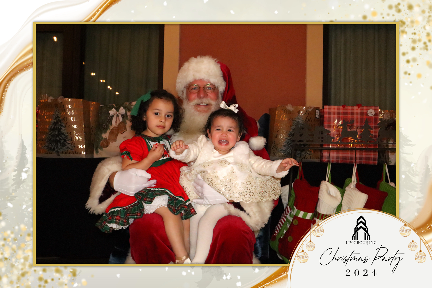 LIV Group Christmas Party | View more photos from the event at gallery.rckapturedmemories.com/u/RCKapturedMemories/LIV-Group-Christmas-Party-0