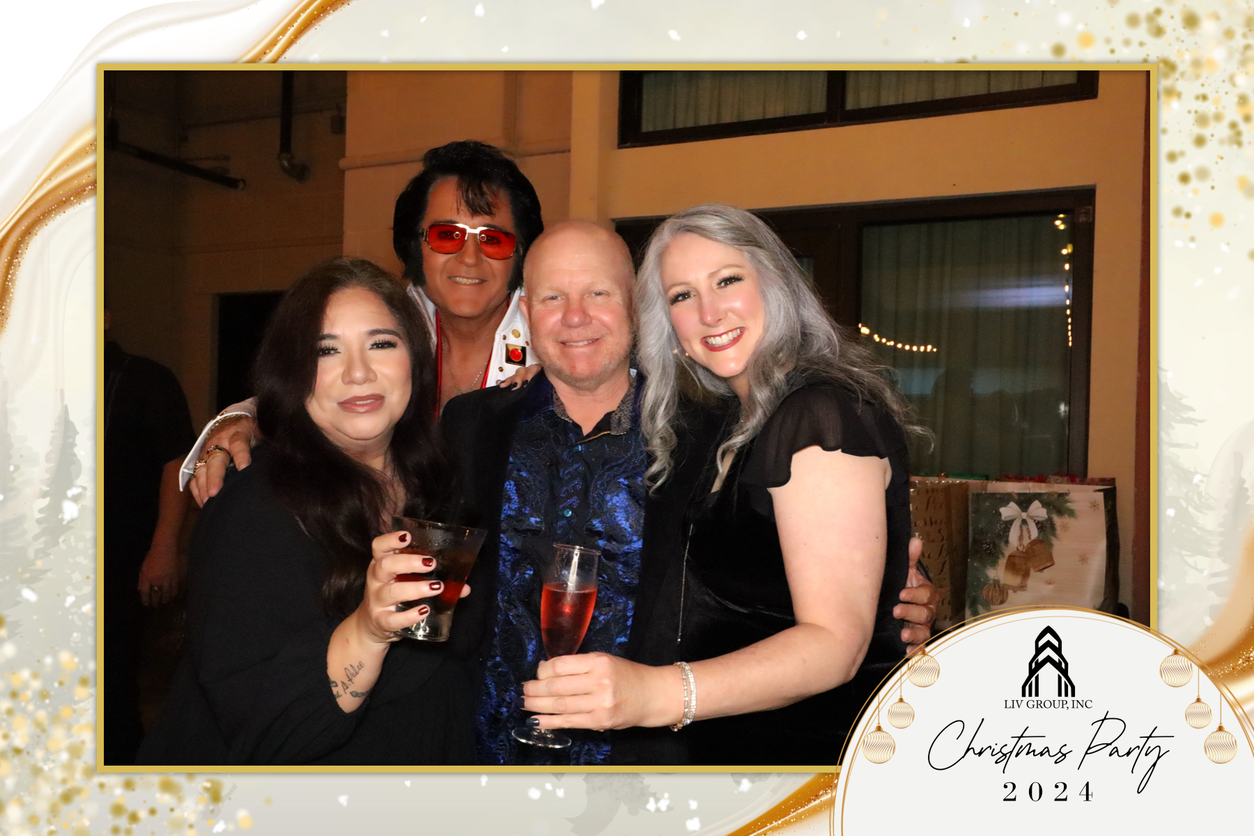 LIV Group Christmas Party | View more photos from the event at gallery.rckapturedmemories.com/u/RCKapturedMemories/LIV-Group-Christmas-Party-0