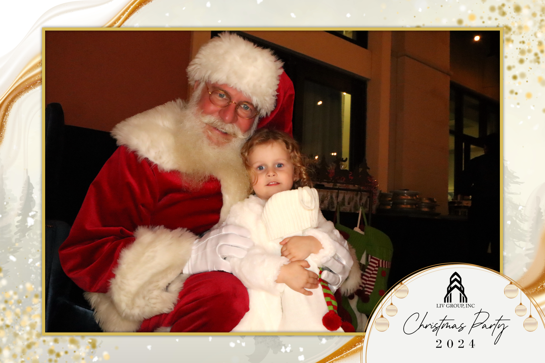 LIV Group Christmas Party | View more photos from the event at gallery.rckapturedmemories.com/u/RCKapturedMemories/LIV-Group-Christmas-Party-0