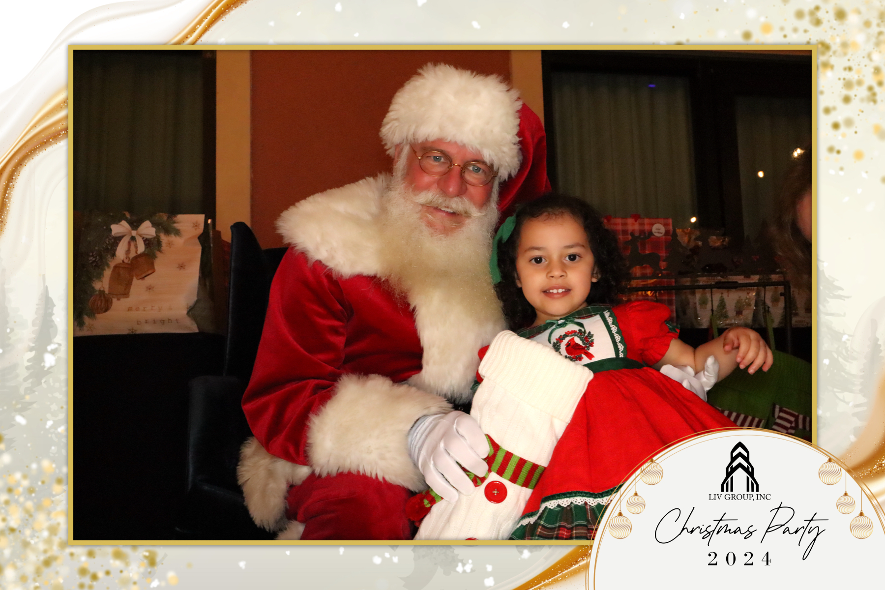 LIV Group Christmas Party | View more photos from the event at gallery.rckapturedmemories.com/u/RCKapturedMemories/LIV-Group-Christmas-Party-0