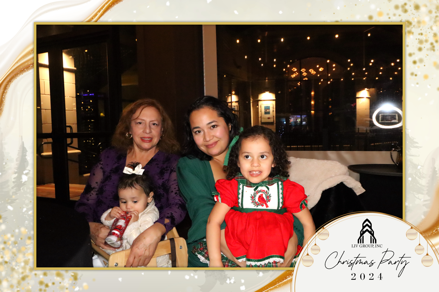 LIV Group Christmas Party | View more photos from the event at gallery.rckapturedmemories.com/u/RCKapturedMemories/LIV-Group-Christmas-Party-0