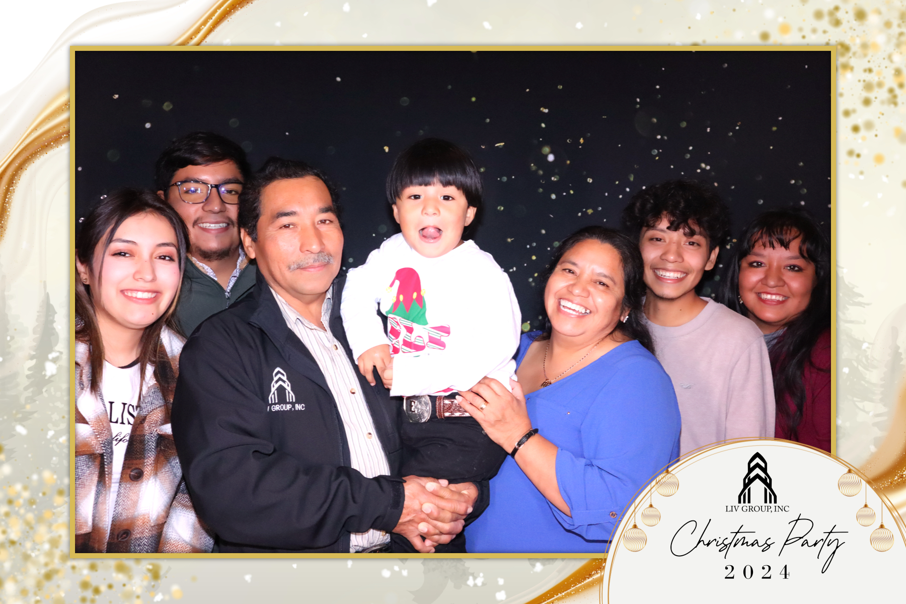 LIV Group Christmas Party | View more photos from the event at gallery.rckapturedmemories.com/u/RCKapturedMemories/LIV-Group-Christmas-Party-0