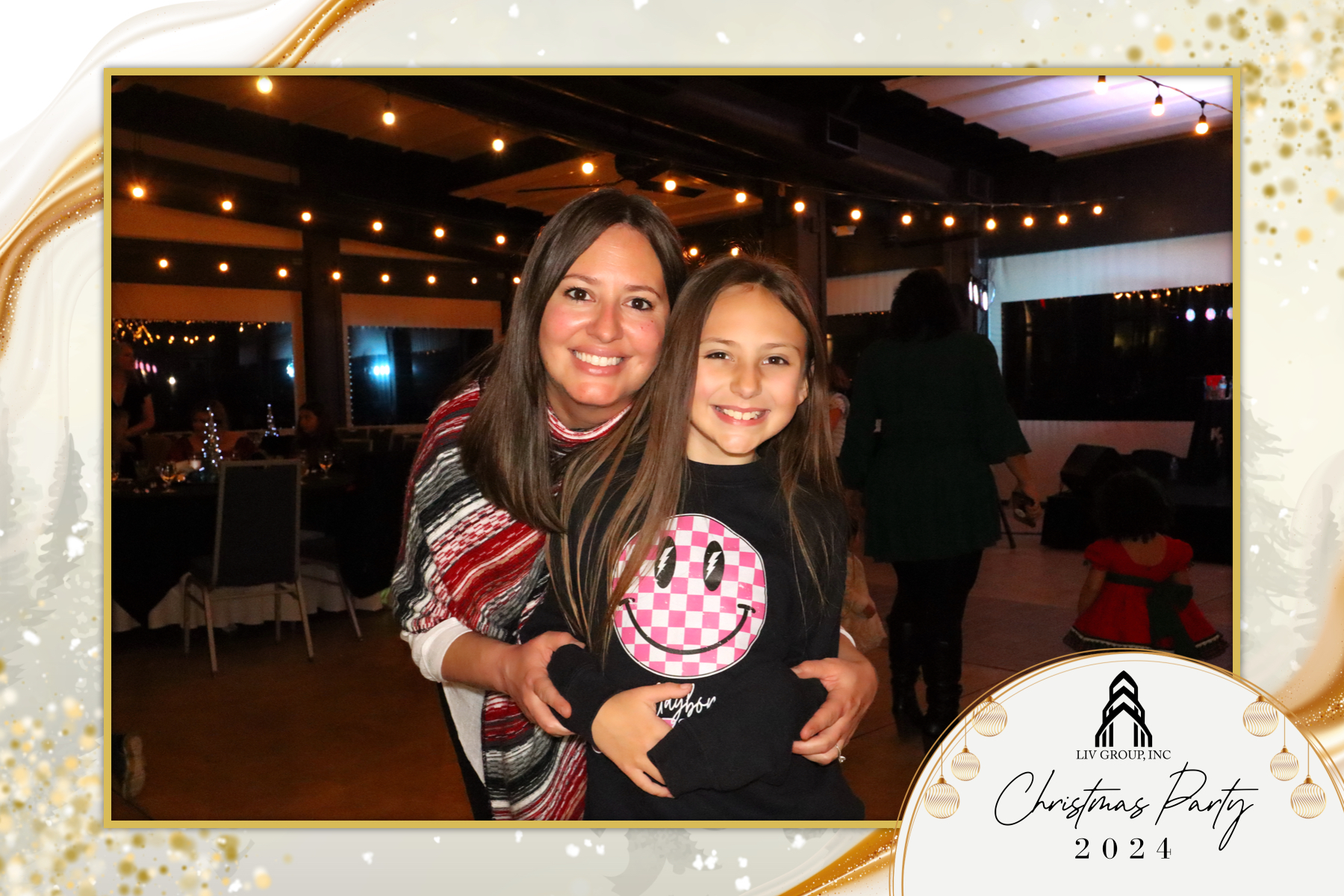 LIV Group Christmas Party | View more photos from the event at gallery.rckapturedmemories.com/u/RCKapturedMemories/LIV-Group-Christmas-Party-0