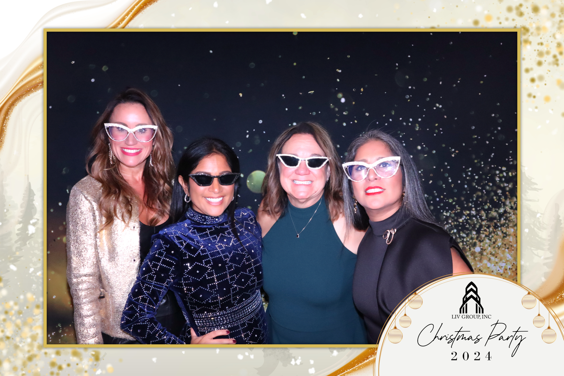 LIV Group Christmas Party | View more photos from the event at gallery.rckapturedmemories.com/u/RCKapturedMemories/LIV-Group-Christmas-Party-0