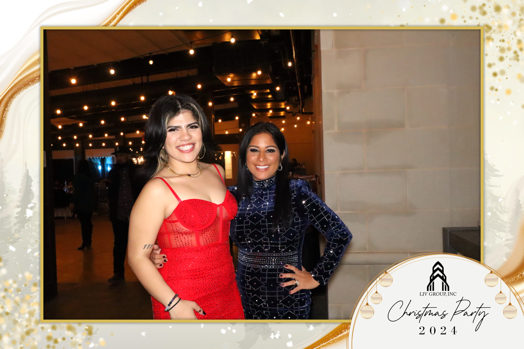 LIV Group Christmas Party | View more photos from the event at gallery.rckapturedmemories.com/u/RCKapturedMemories/LIV-Group-Christmas-Party-0