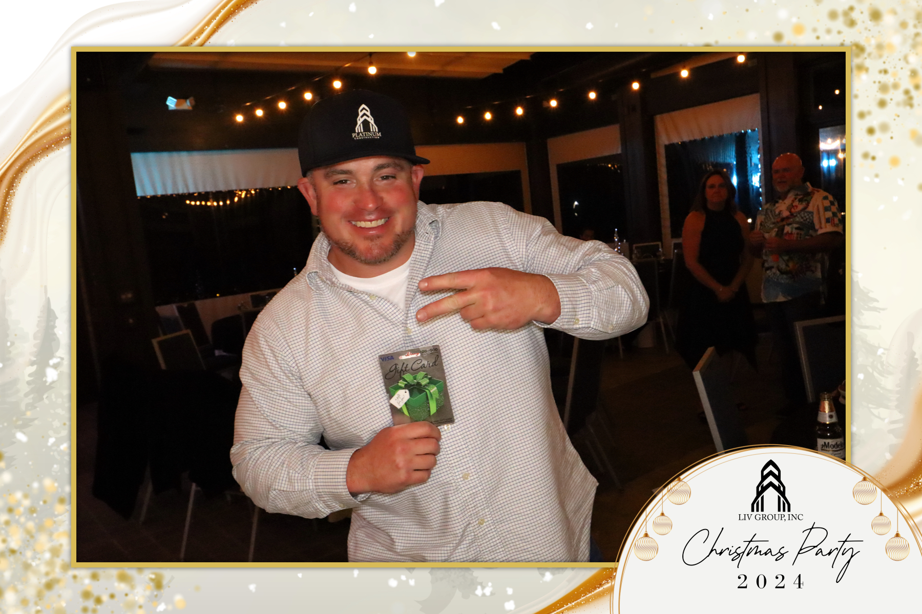 LIV Group Christmas Party | View more photos from the event at gallery.rckapturedmemories.com/u/RCKapturedMemories/LIV-Group-Christmas-Party-0