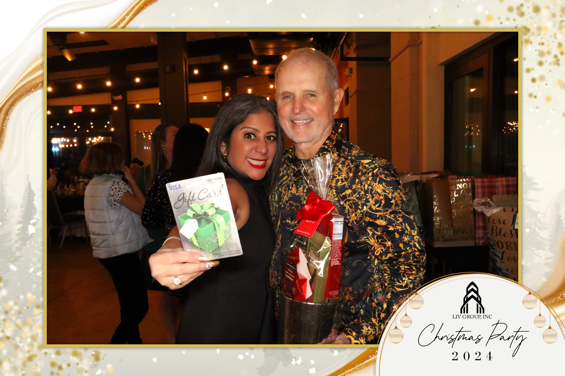 LIV Group Christmas Party | View more photos from the event at gallery.rckapturedmemories.com/u/RCKapturedMemories/LIV-Group-Christmas-Party-0