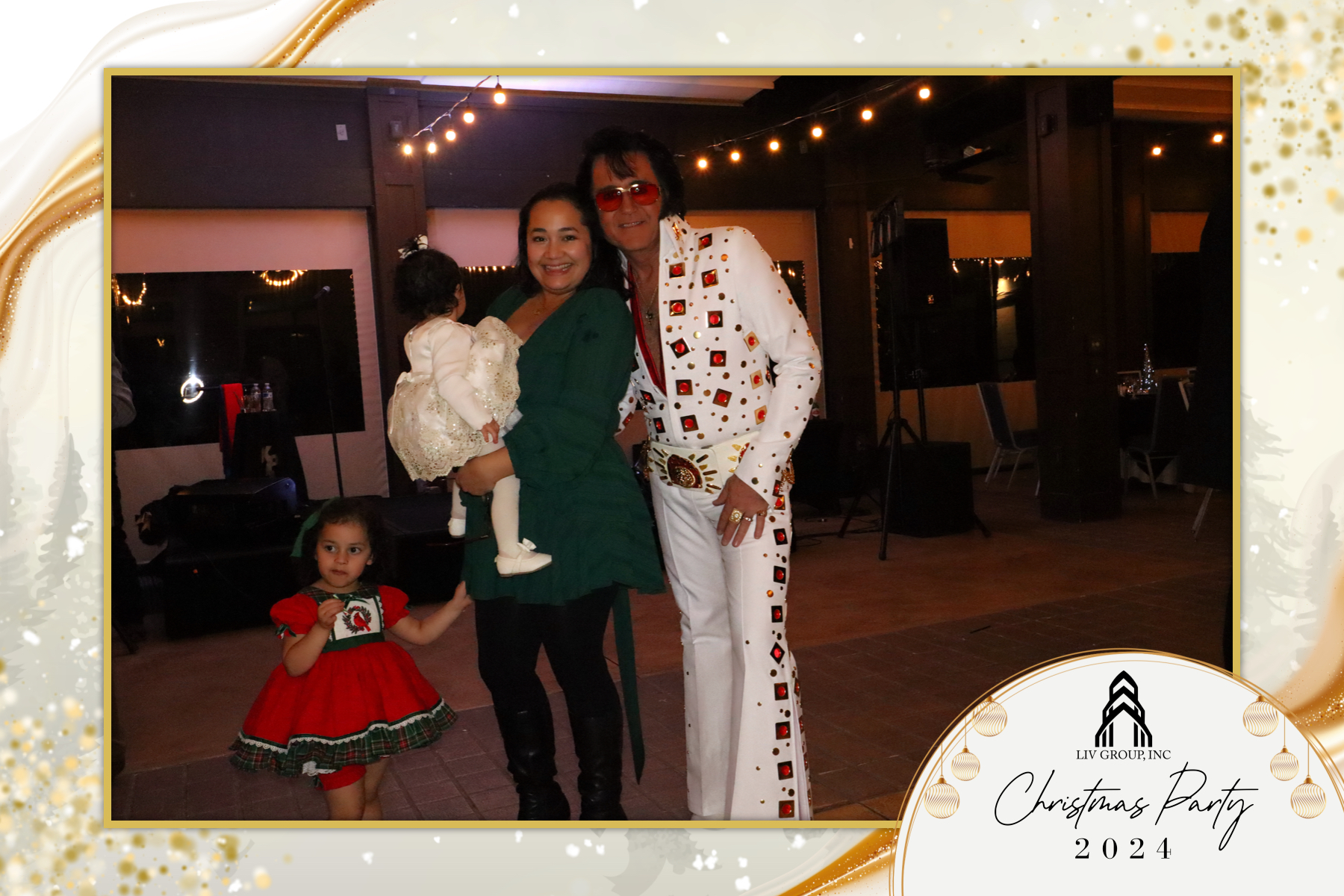 LIV Group Christmas Party | View more photos from the event at gallery.rckapturedmemories.com/u/RCKapturedMemories/LIV-Group-Christmas-Party-0