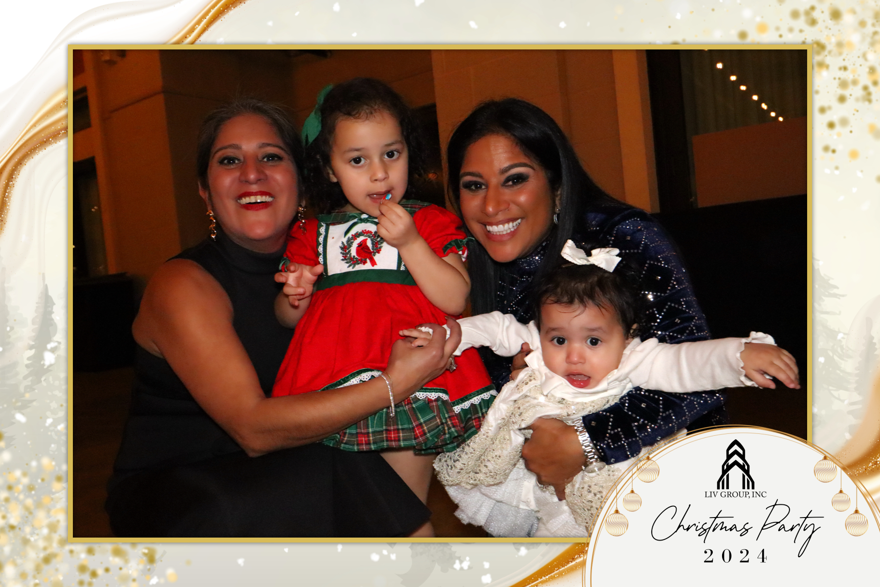 LIV Group Christmas Party | View more photos from the event at gallery.rckapturedmemories.com/u/RCKapturedMemories/LIV-Group-Christmas-Party-0