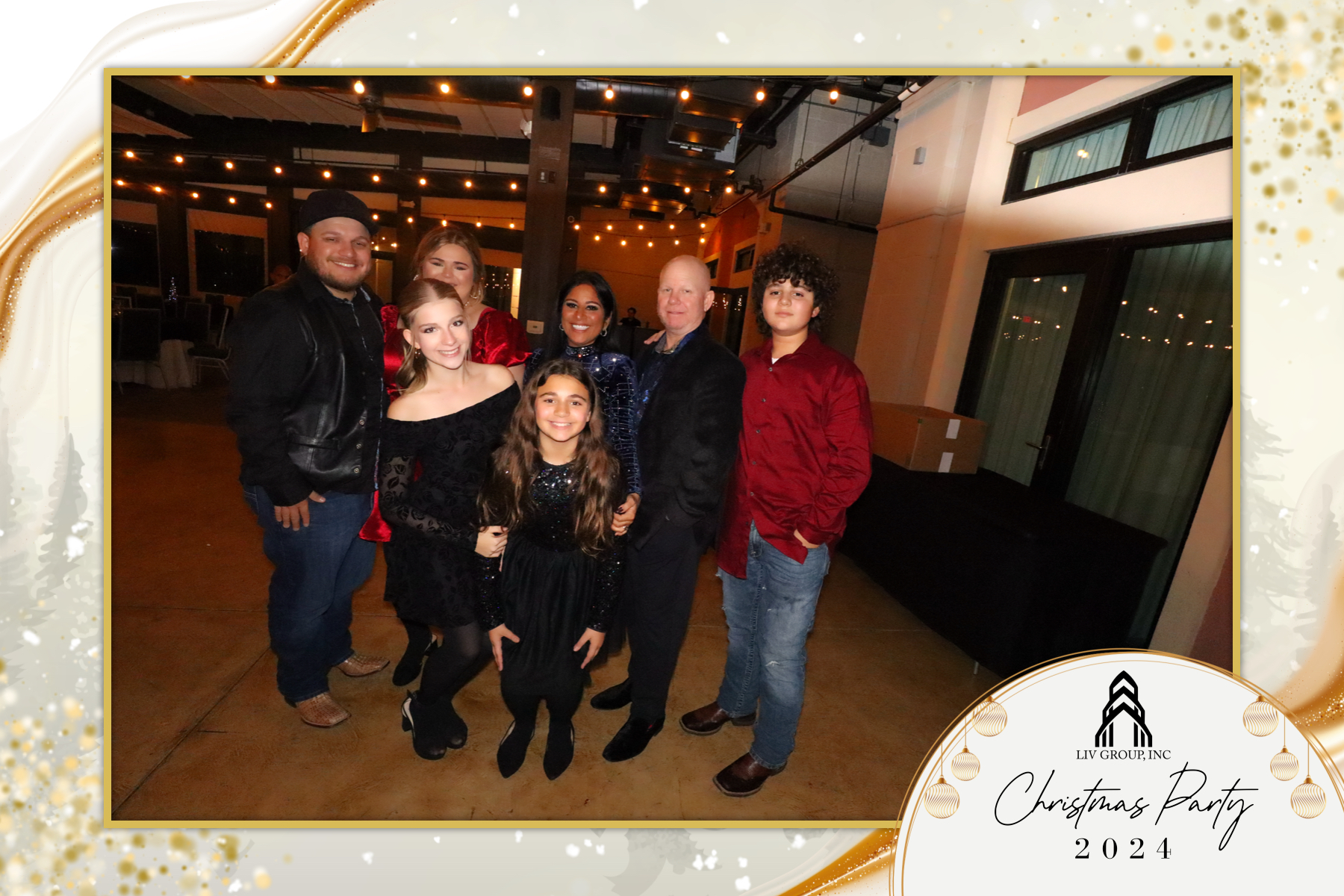 LIV Group Christmas Party | View more photos from the event at gallery.rckapturedmemories.com/u/RCKapturedMemories/LIV-Group-Christmas-Party-0
