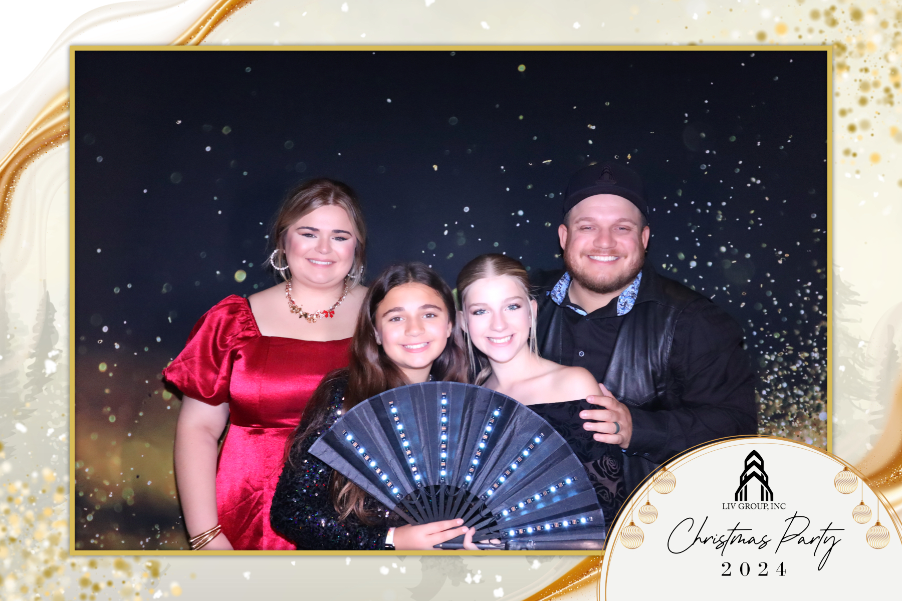 LIV Group Christmas Party | View more photos from the event at gallery.rckapturedmemories.com/u/RCKapturedMemories/LIV-Group-Christmas-Party-0