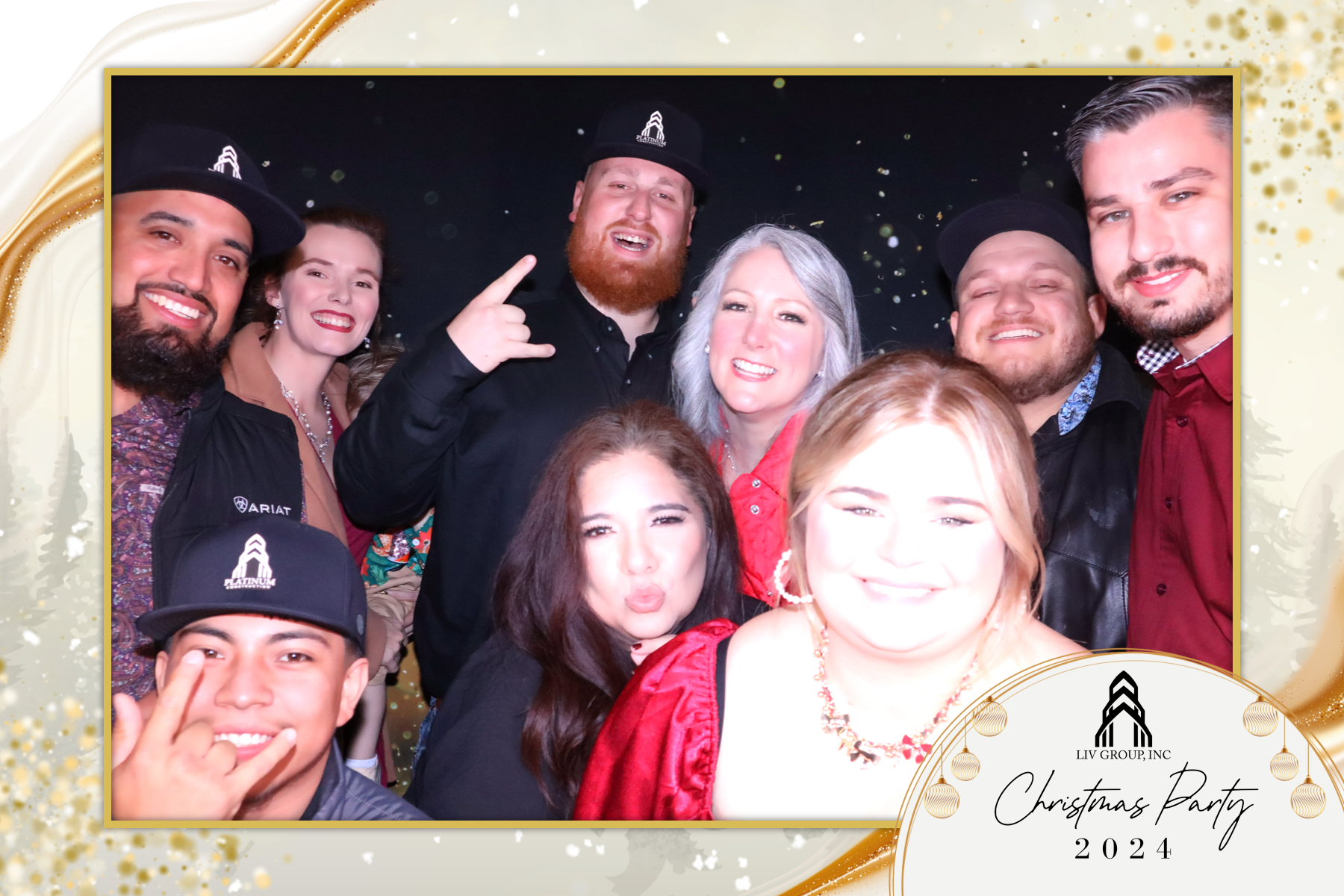 LIV Group Christmas Party | View more photos from the event at gallery.rckapturedmemories.com/u/RCKapturedMemories/LIV-Group-Christmas-Party-0