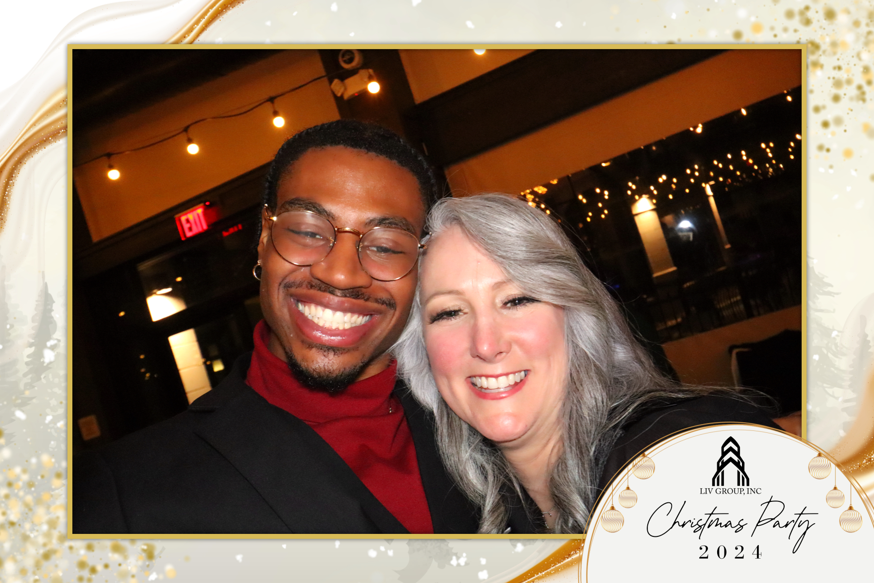 LIV Group Christmas Party | View more photos from the event at gallery.rckapturedmemories.com/u/RCKapturedMemories/LIV-Group-Christmas-Party-0