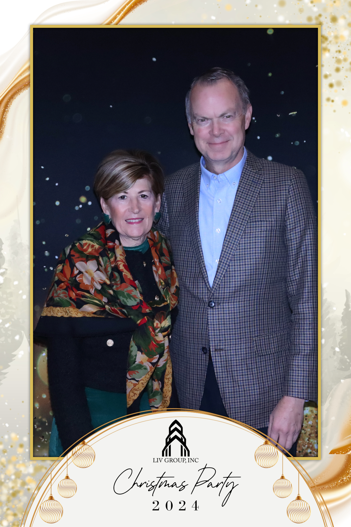 LIV Group Christmas Party | View more photos from the event at gallery.rckapturedmemories.com/u/RCKapturedMemories/LIV-Group-Christmas-Party-0